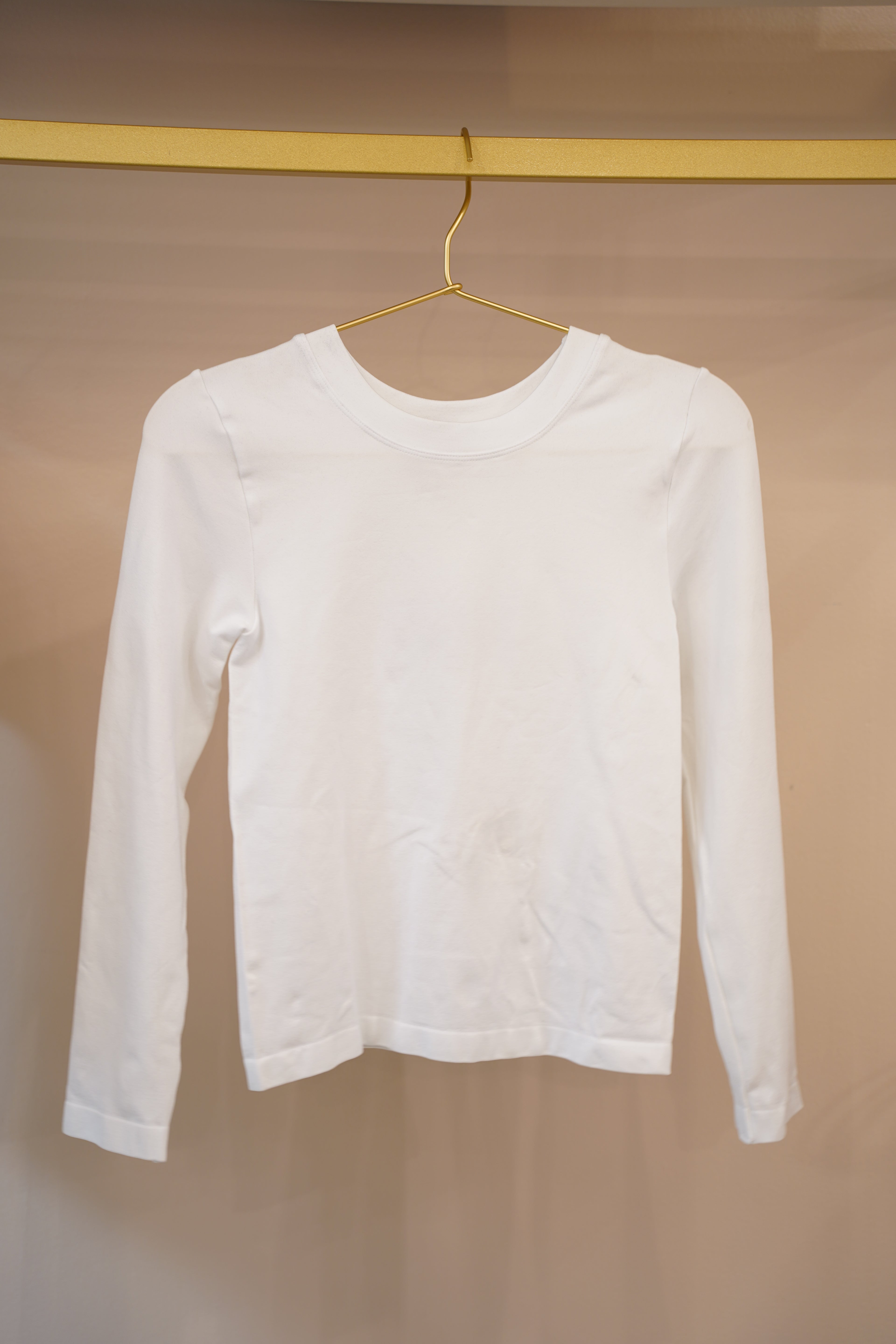 Round Neck Long Sleeve Basics - Carema Boutique