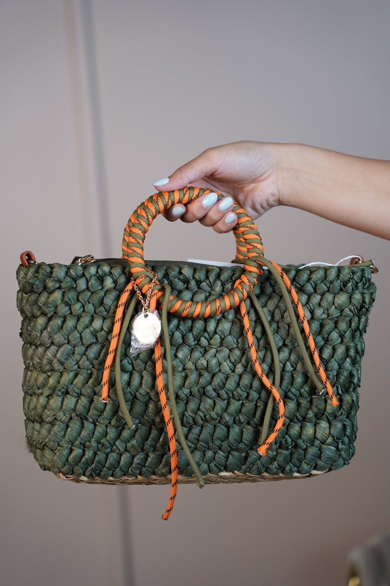 Strappé Woven Circle Handle Bags – Tropical Texture Meets Playful Design