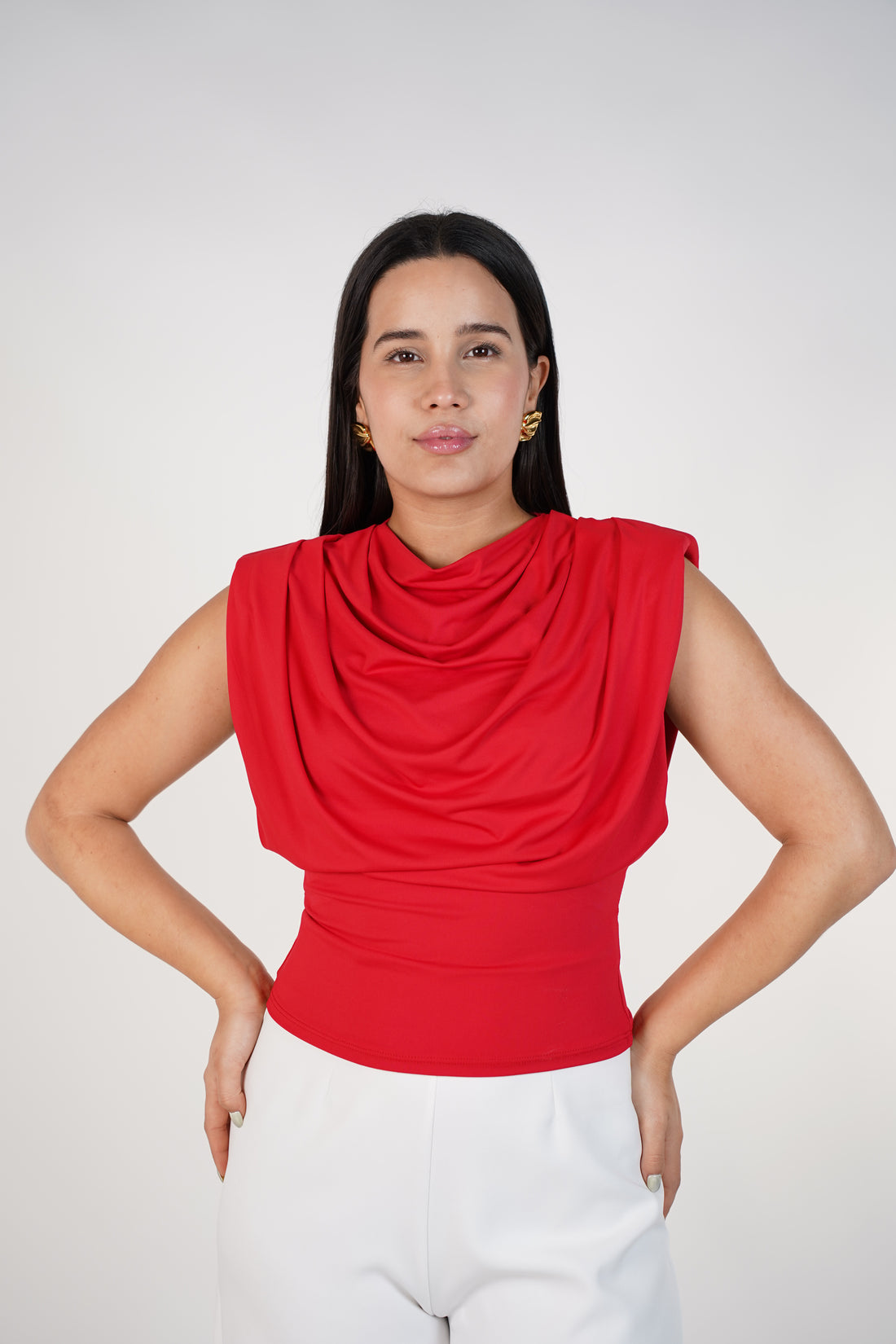 Eyes Versatile Top – Soft Draped Sleeveless Blouse