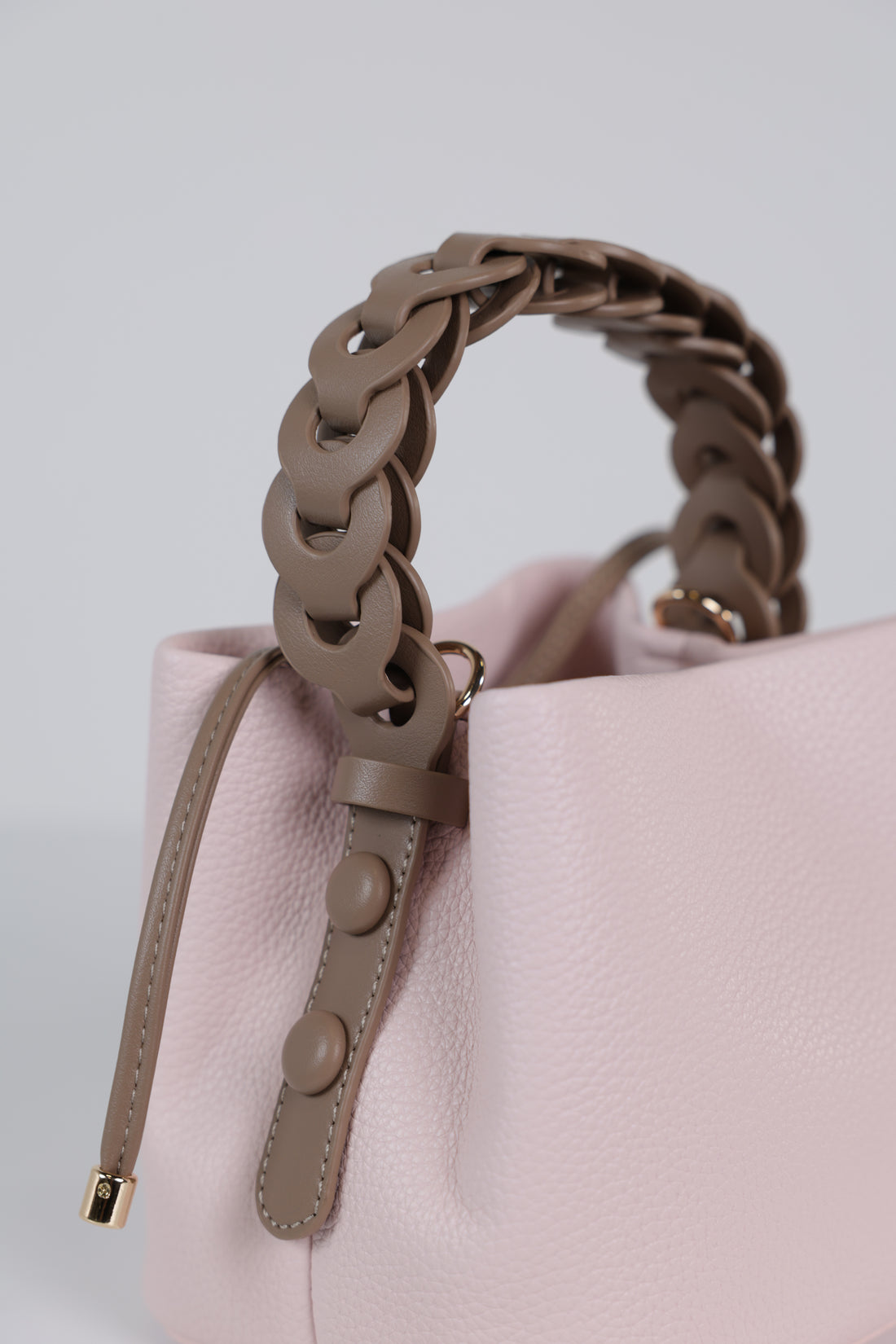 Olivia Mini Bucket Bags – Bold Style in a Compact Shape