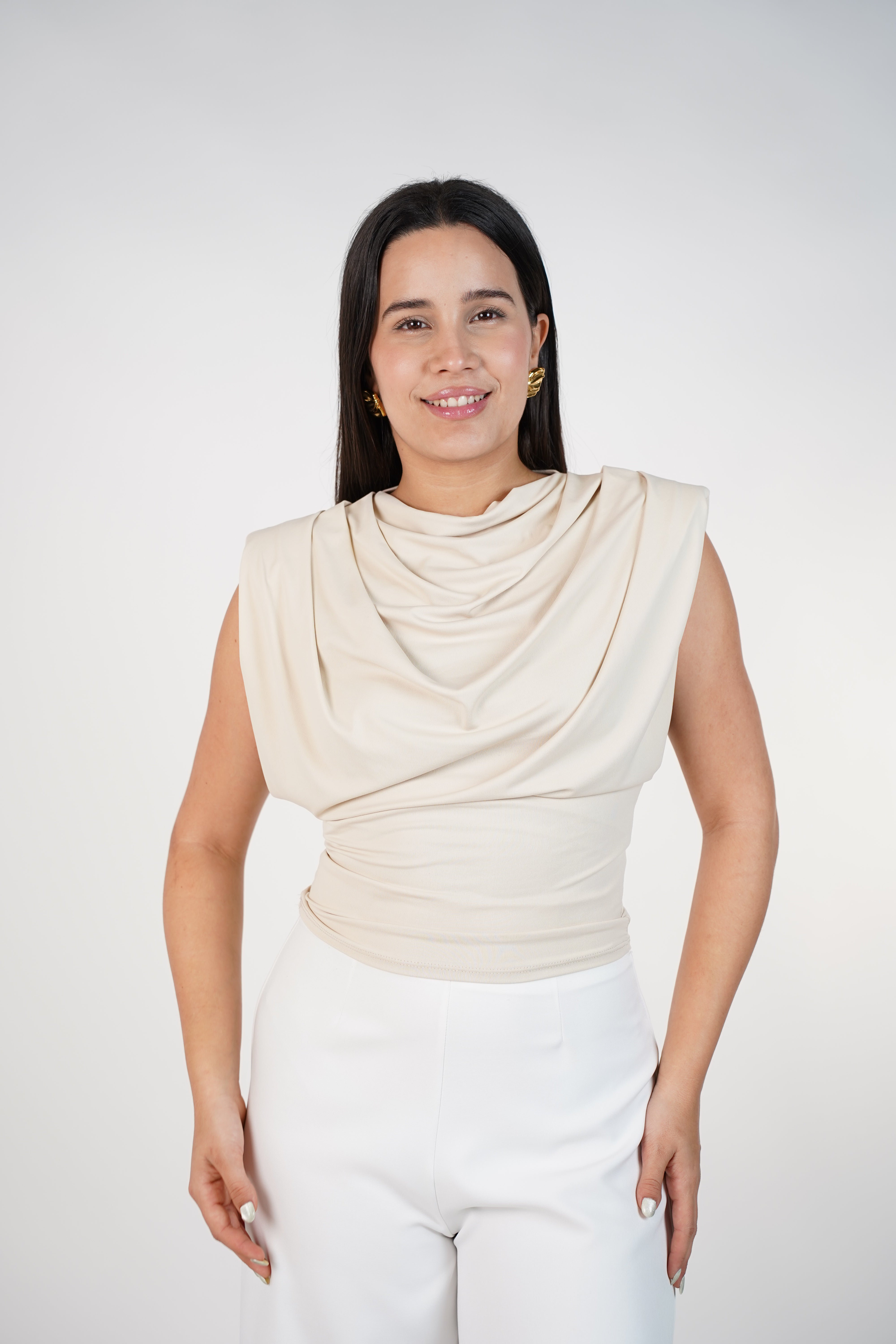 Eyes Versatile Top – Soft Draped Sleeveless Blouse