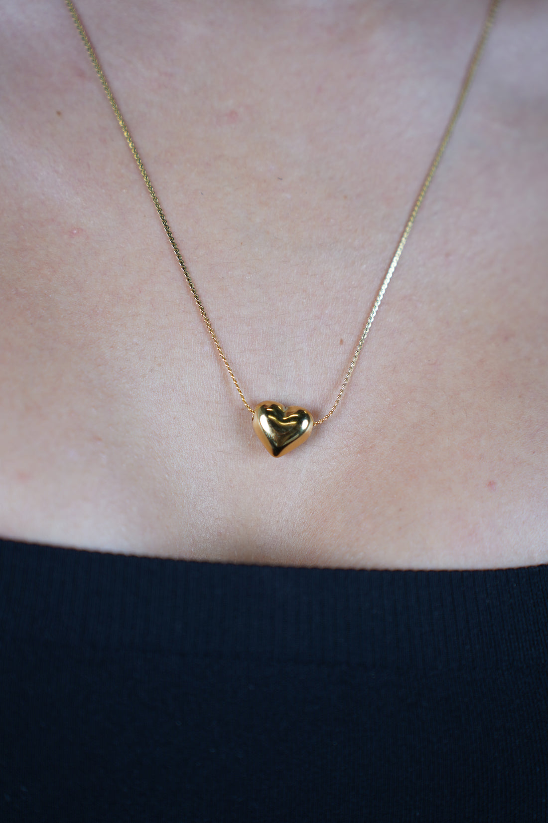 Kali Simple Heart Necklace