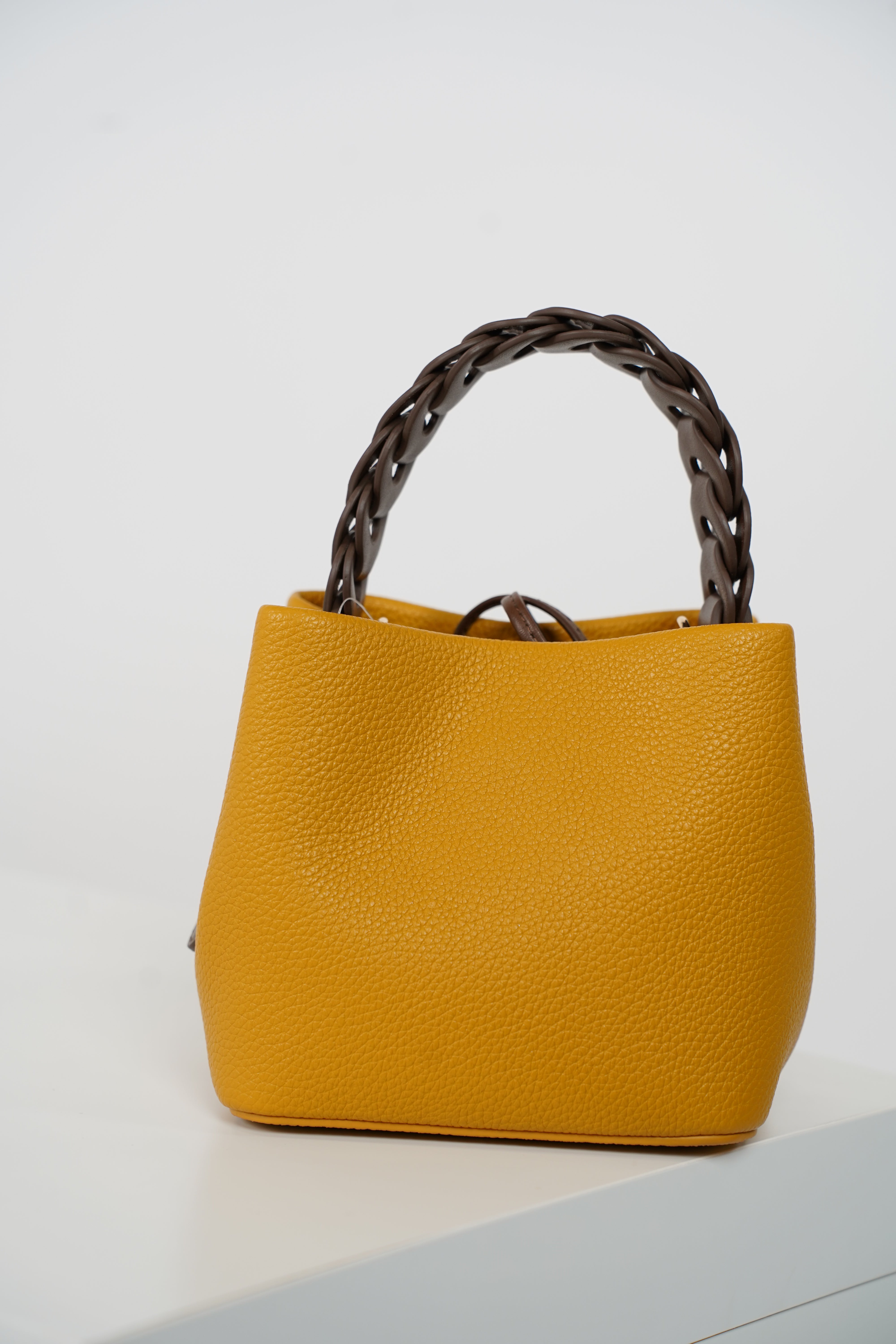 Olivia Mini Bucket Bags – Bold Style in a Compact Shape