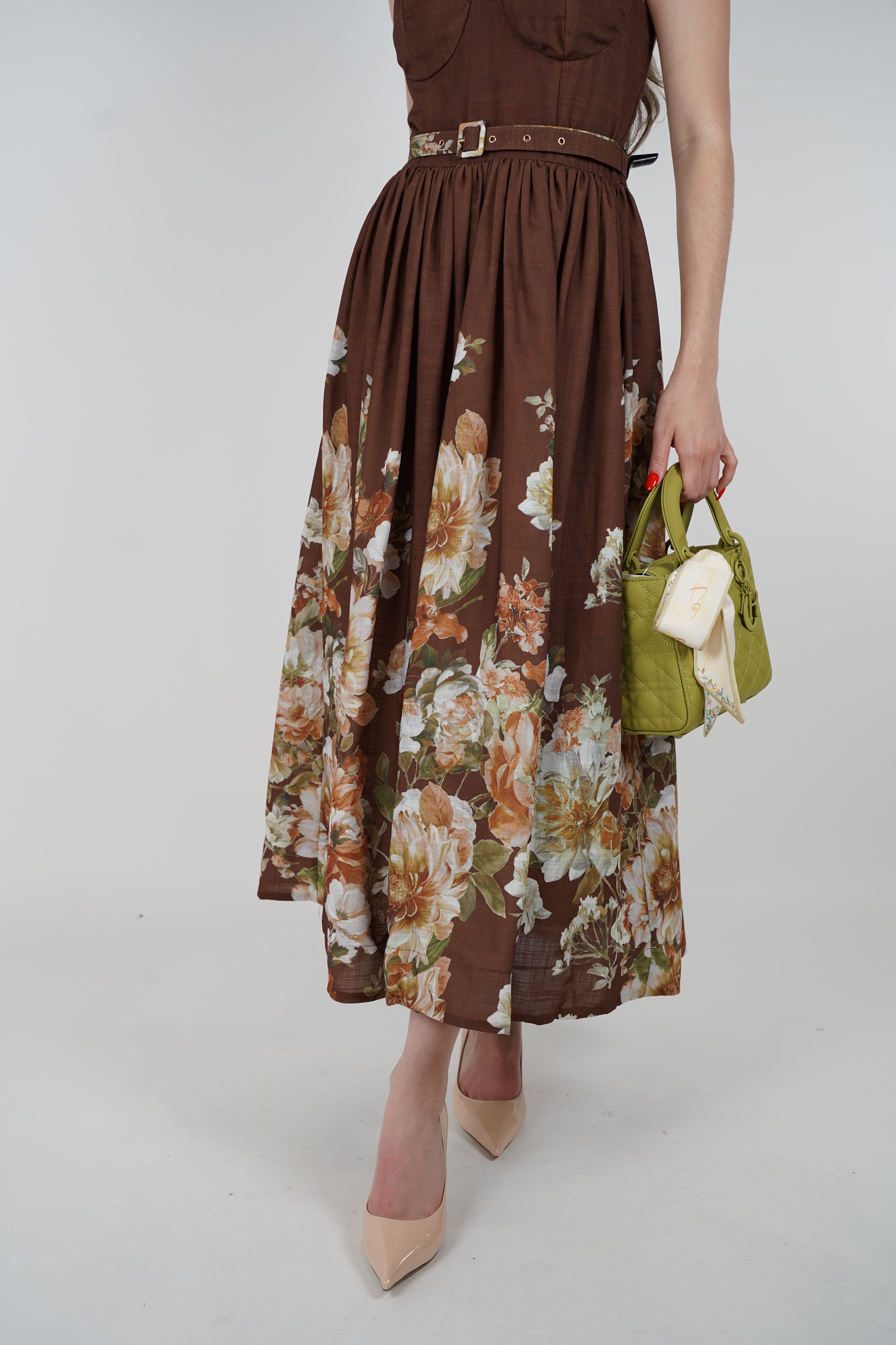 Lurein Floral Maxi Dress – Romantic Brown Dress with Vintage-Inspired Florals