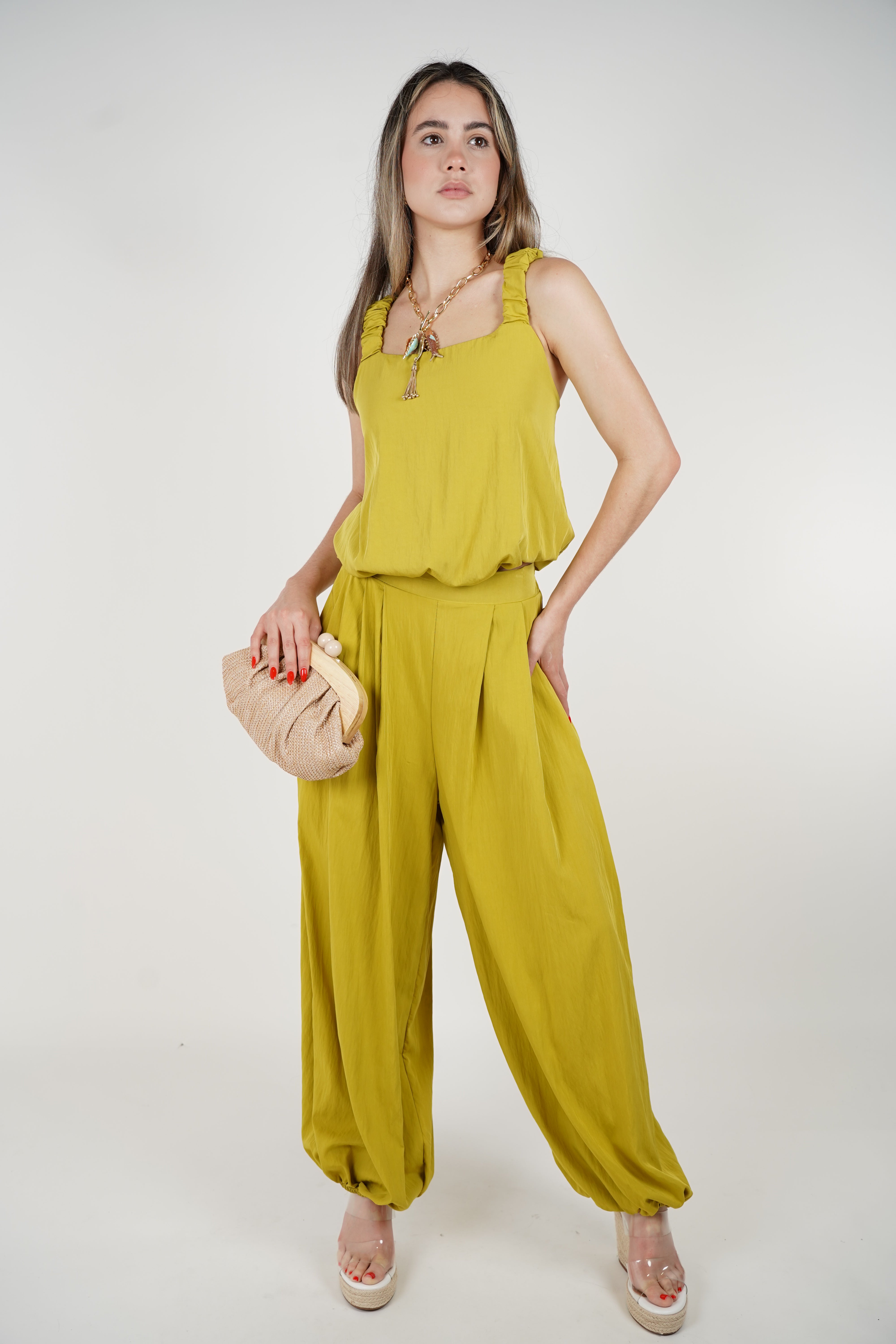 Omiria Jogger Set – Effortless Two-Piece