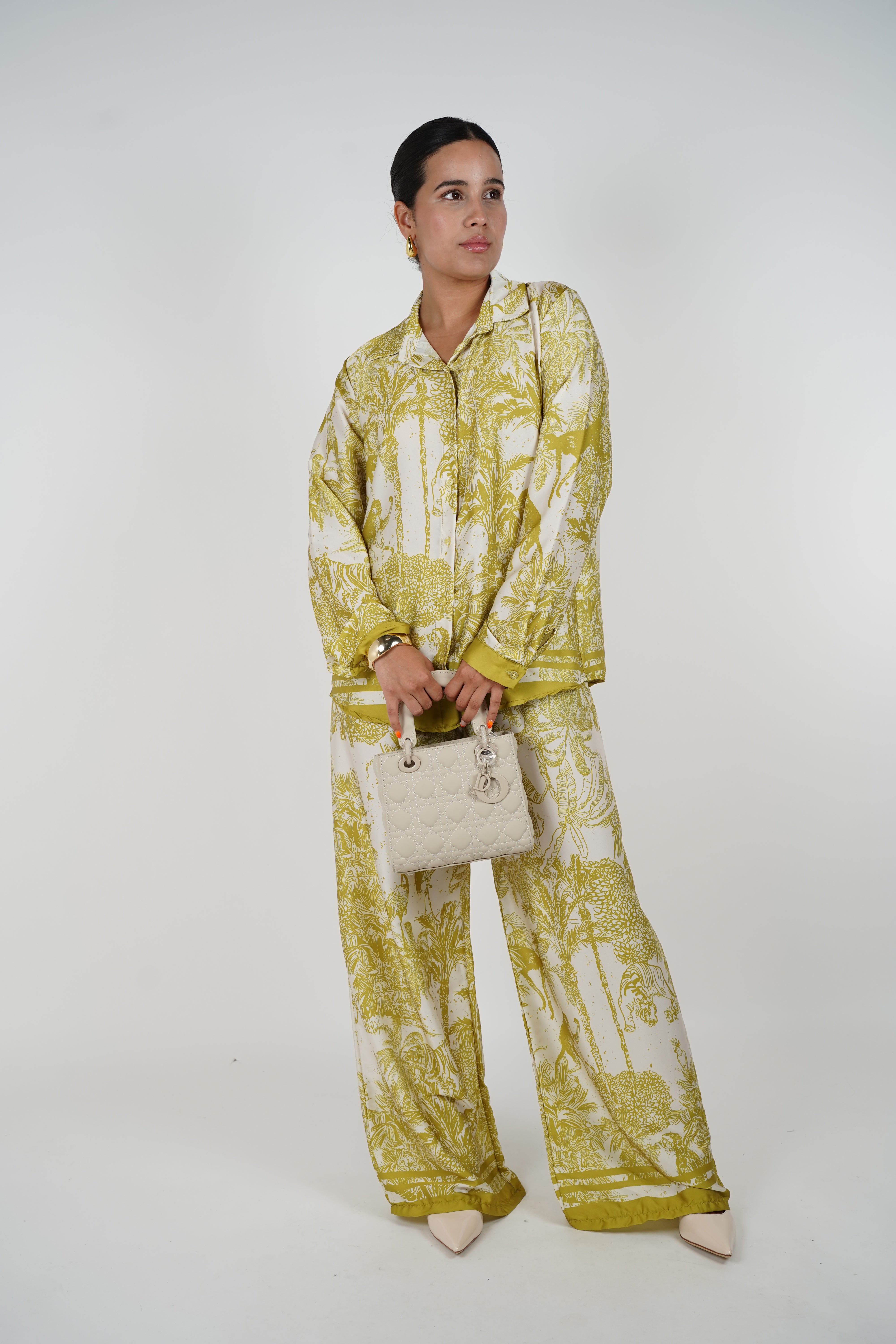 Zelyn Silk Pants Set – Luxe Printed Two-Piece for Effortless Elegance