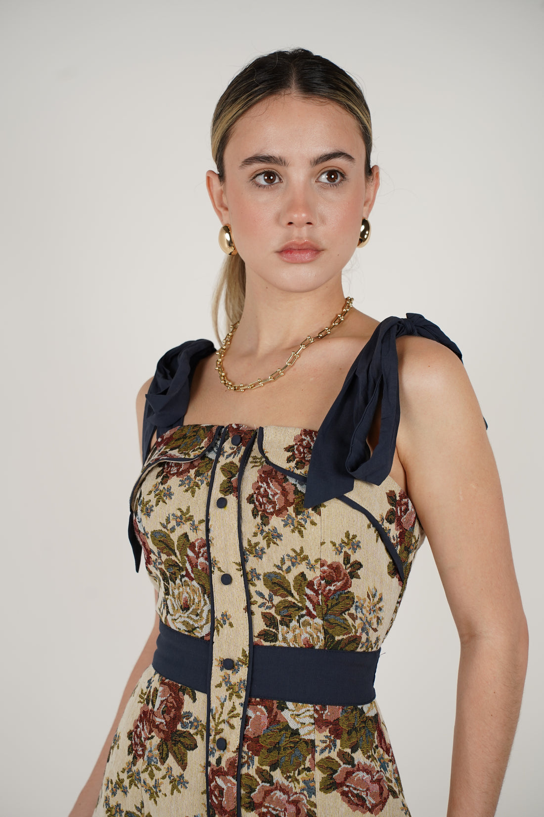 Elysha Floral Vintage Maxi Dress – Classic Elegance with Retro-Inspired Florals