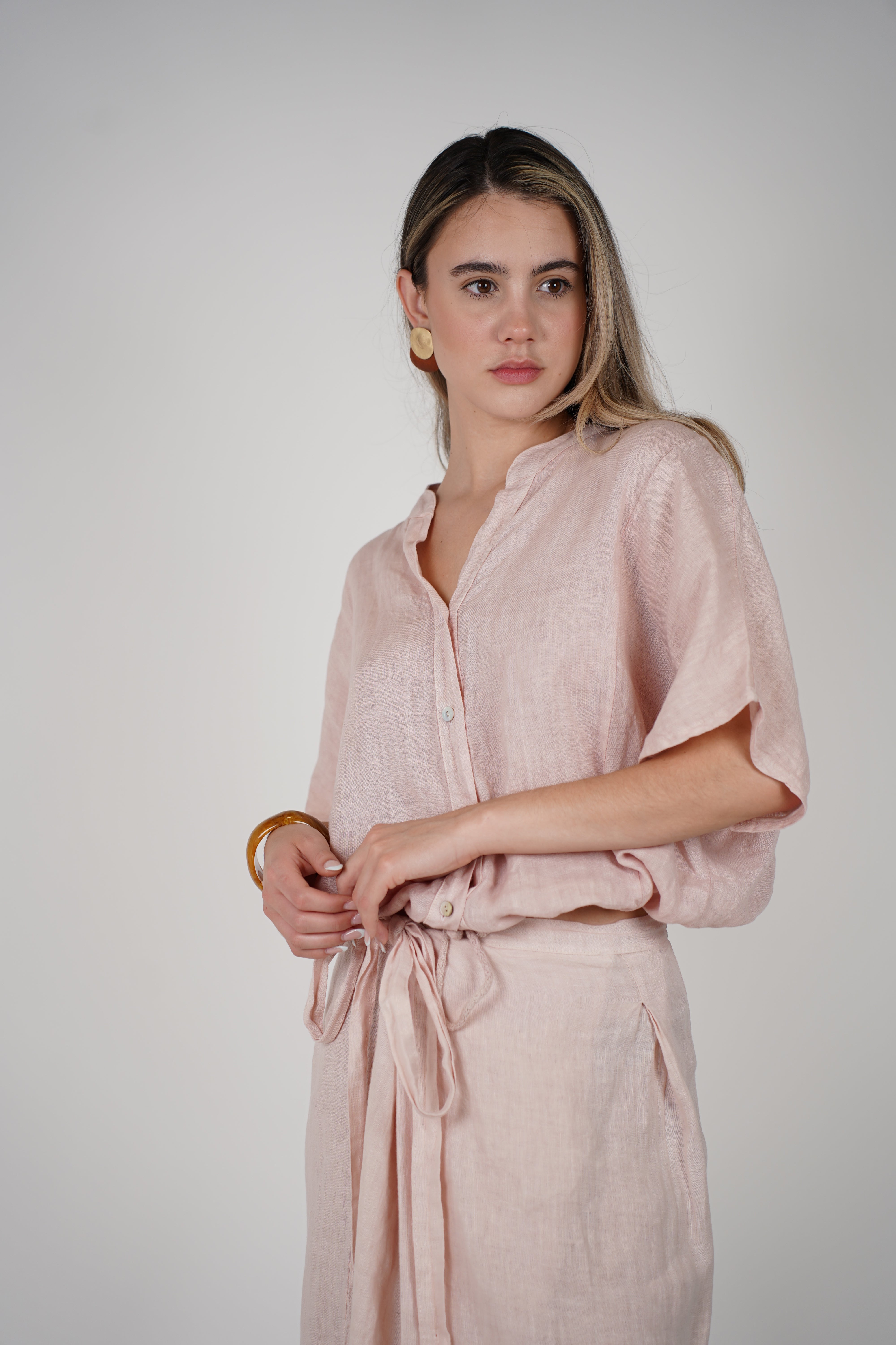 Vionel Linen Top – Lightweight Button-Up in Sunny Hues