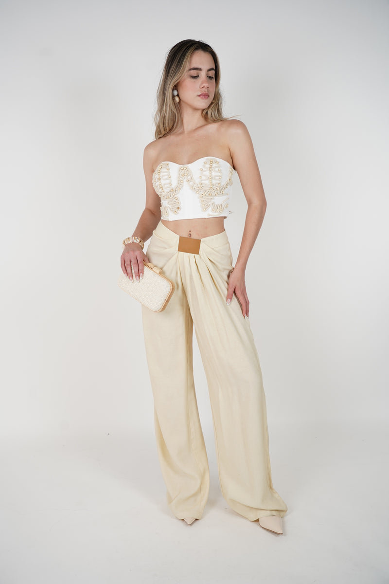 Omelis Pants Set – Chic Neutral Two-Piece Elegance