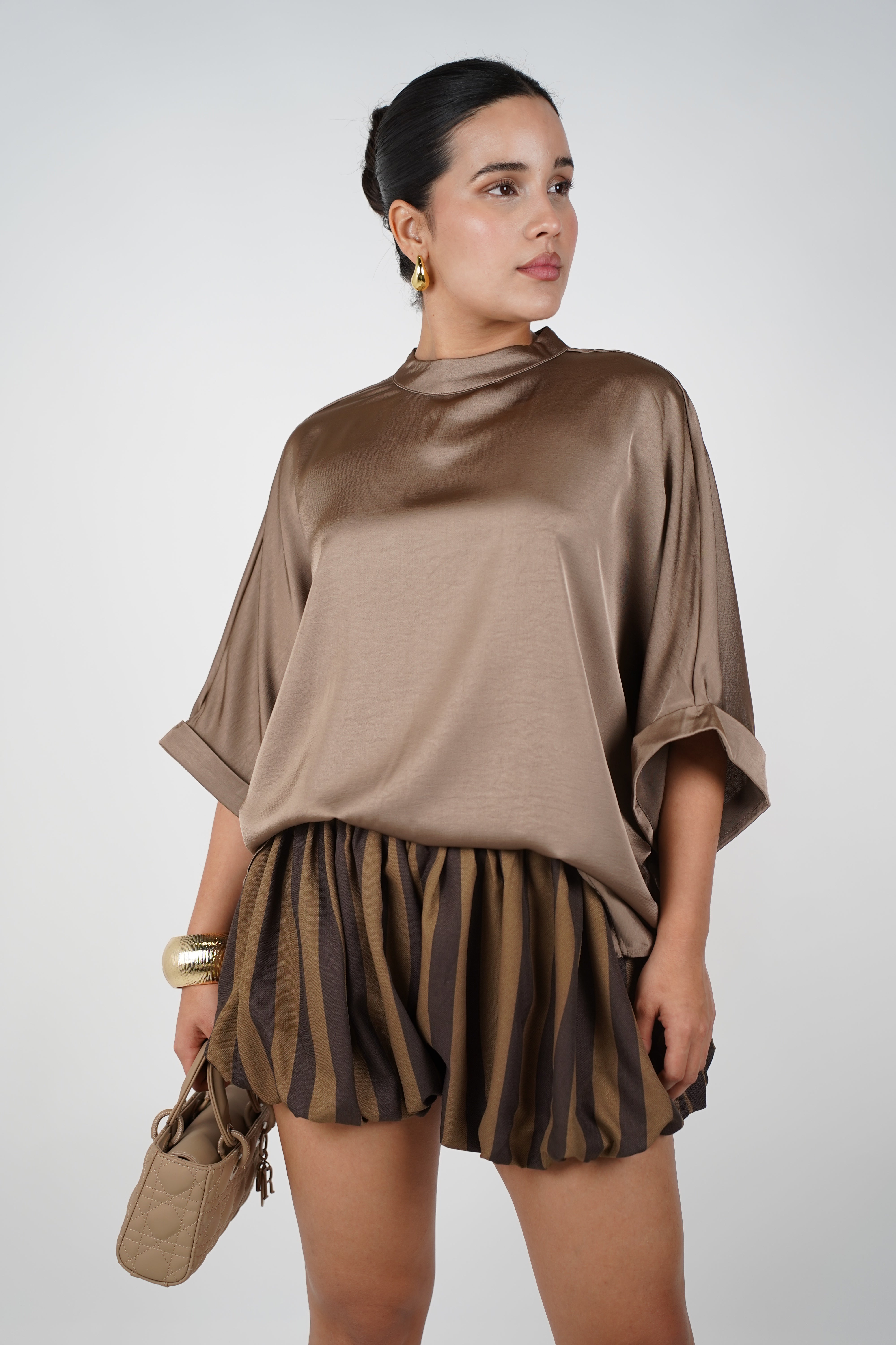 Vexira Oversized Blouse – Effortless Elegance in Luxe Black Satin