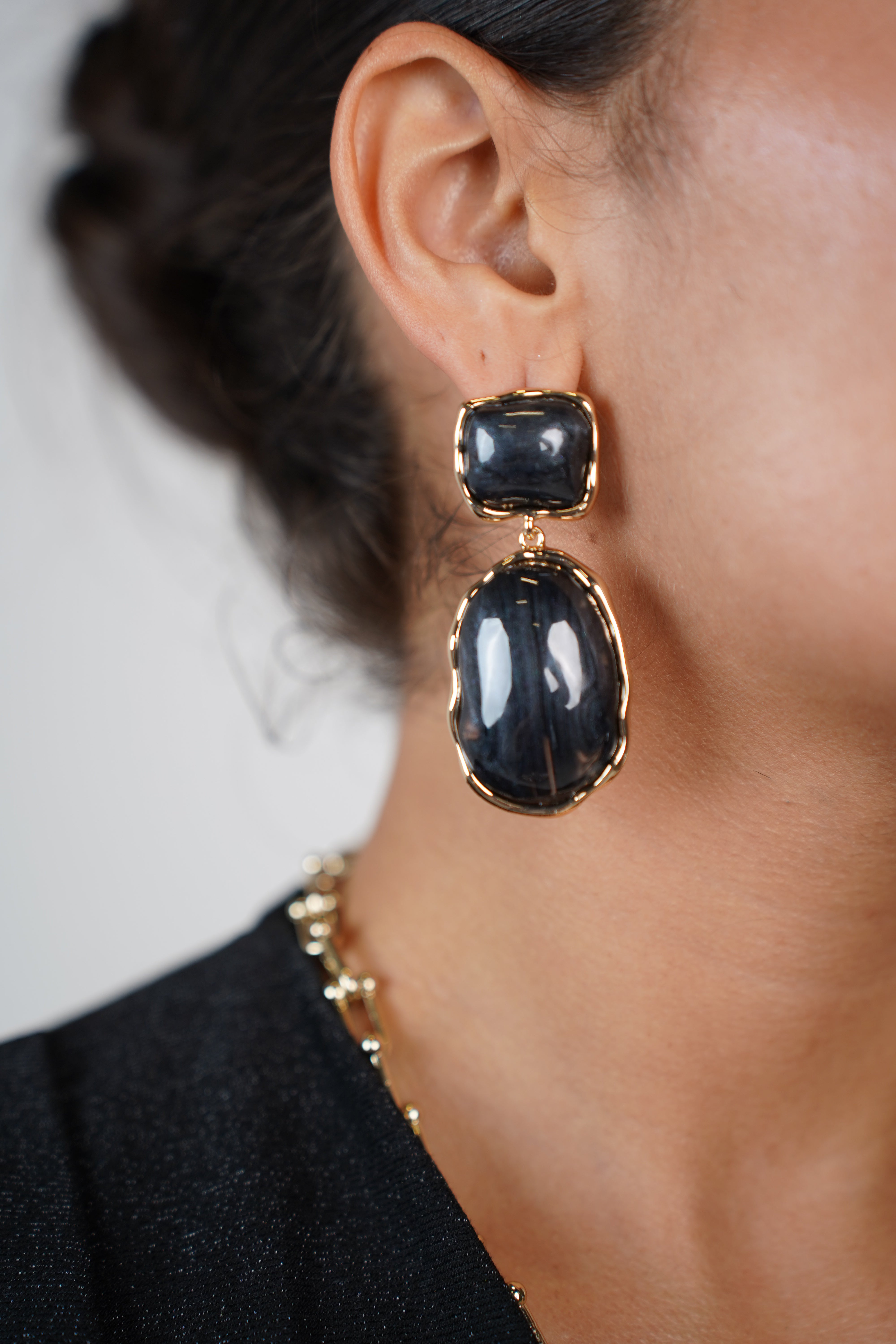 Naylen Dangle Earrings – Iridescent Elegance with Gold Framing