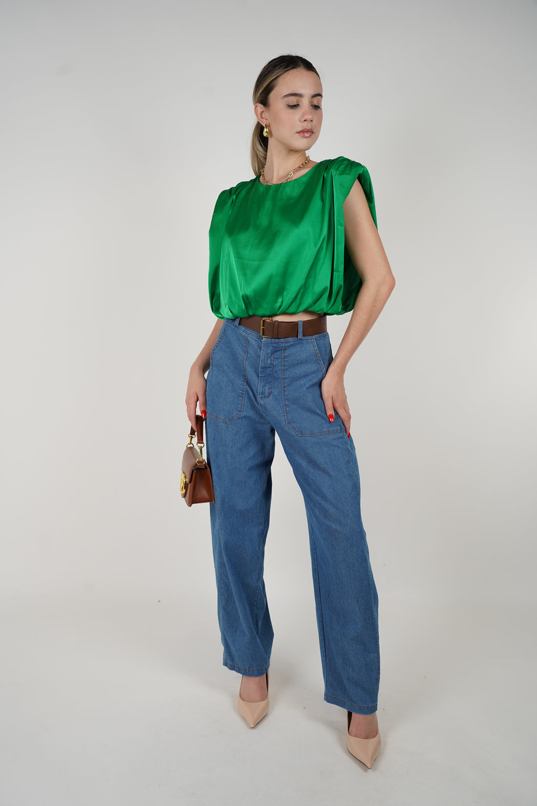 Olguita Top – Bold elegance in vibrant green