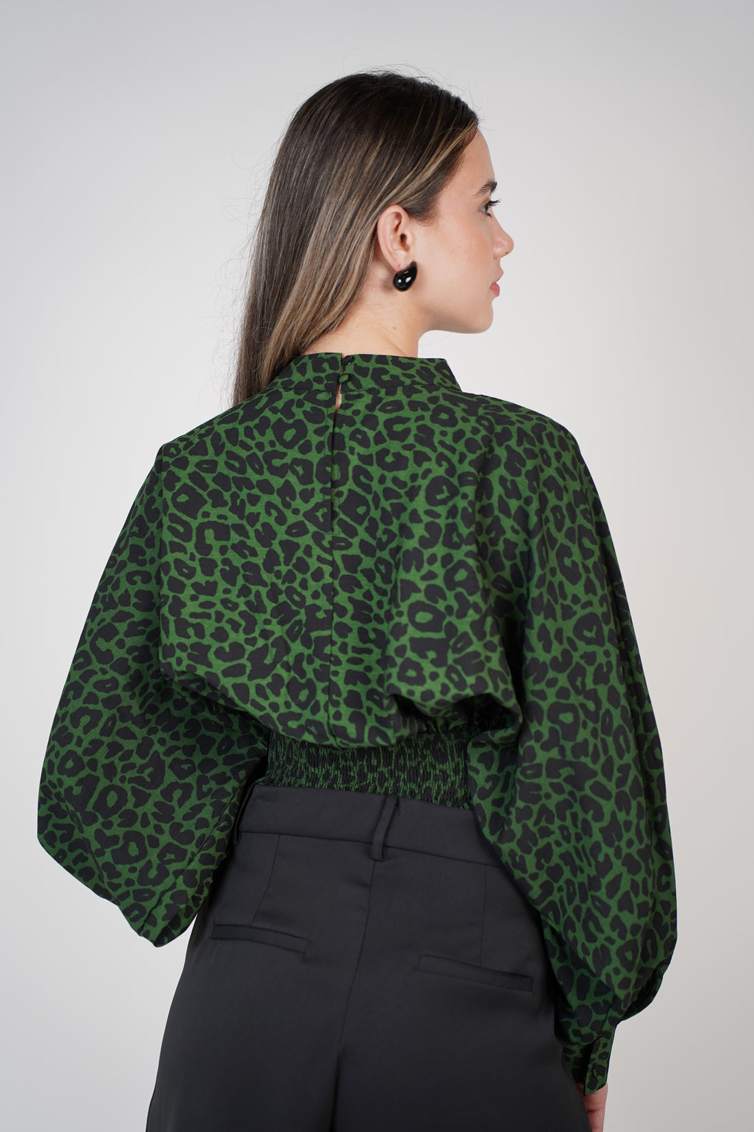 Cheetah Top – Wild Print, Sleek Silhouette