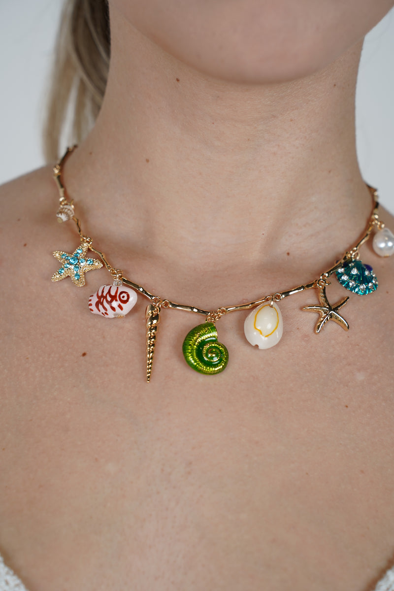 Verah Bold Charm Necklace – Colorful Ocean-Inspired Statement Choker