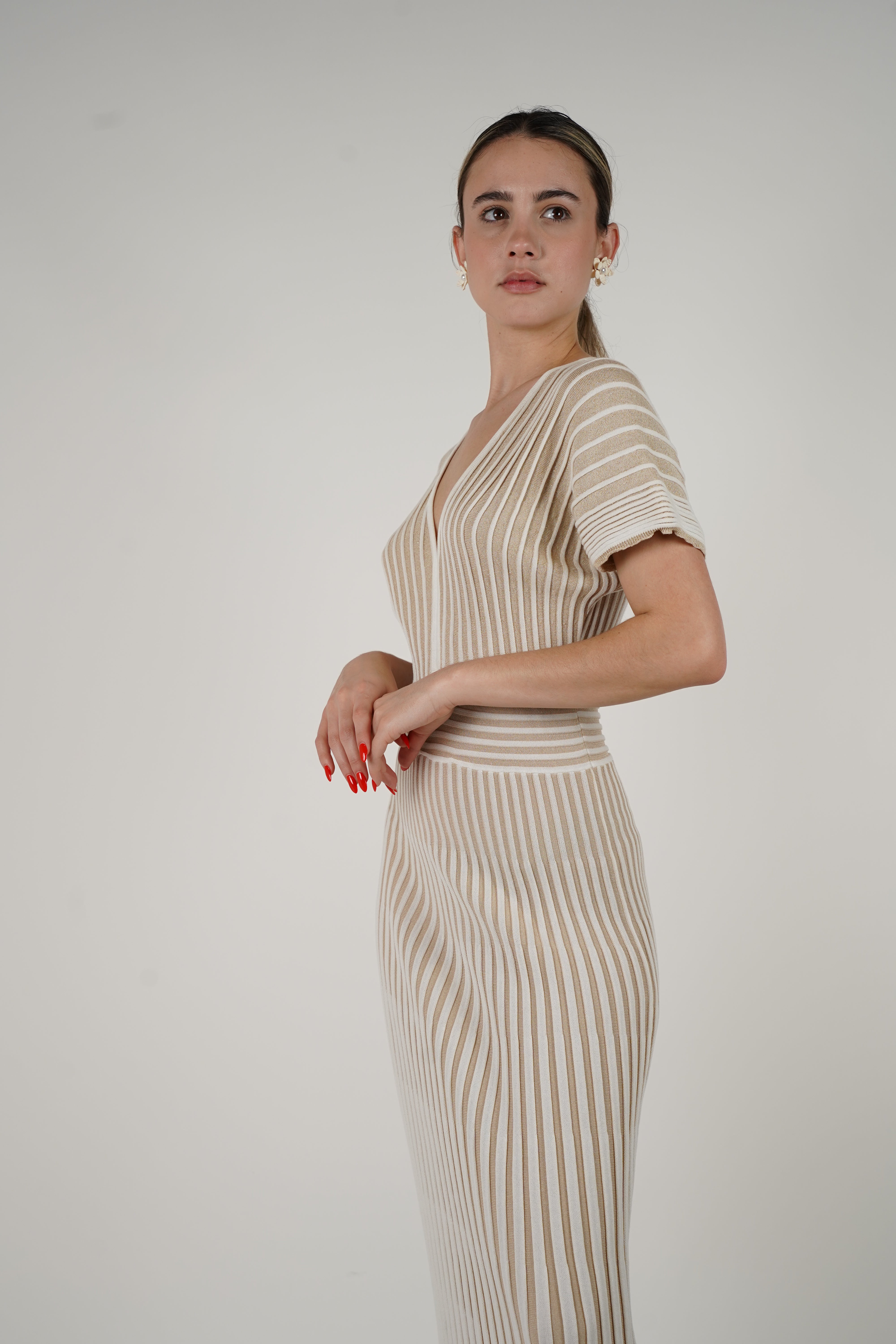 Laurel Dress – Effortless Knit Elegance