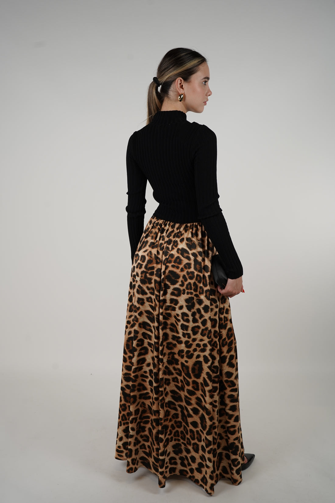 Andreina Dress – Bold, Elegant & Wild
