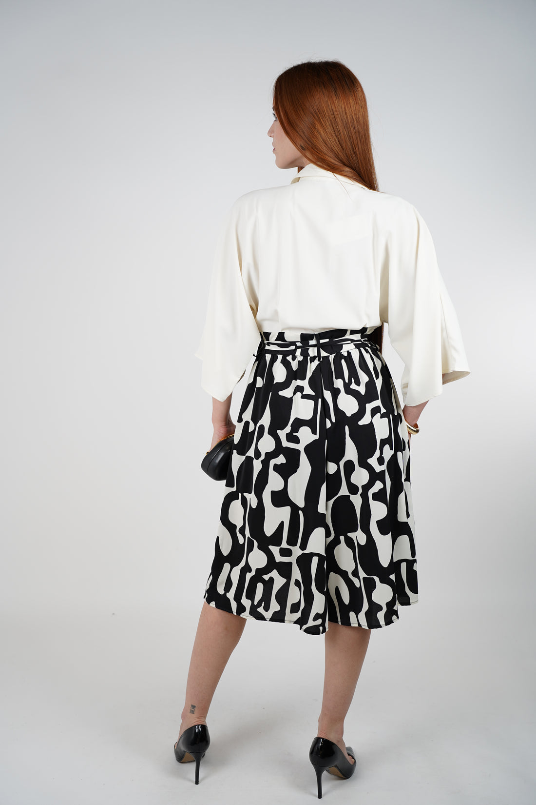 Mamuchi Dress – Playful Print Meets Sophisticated Structure