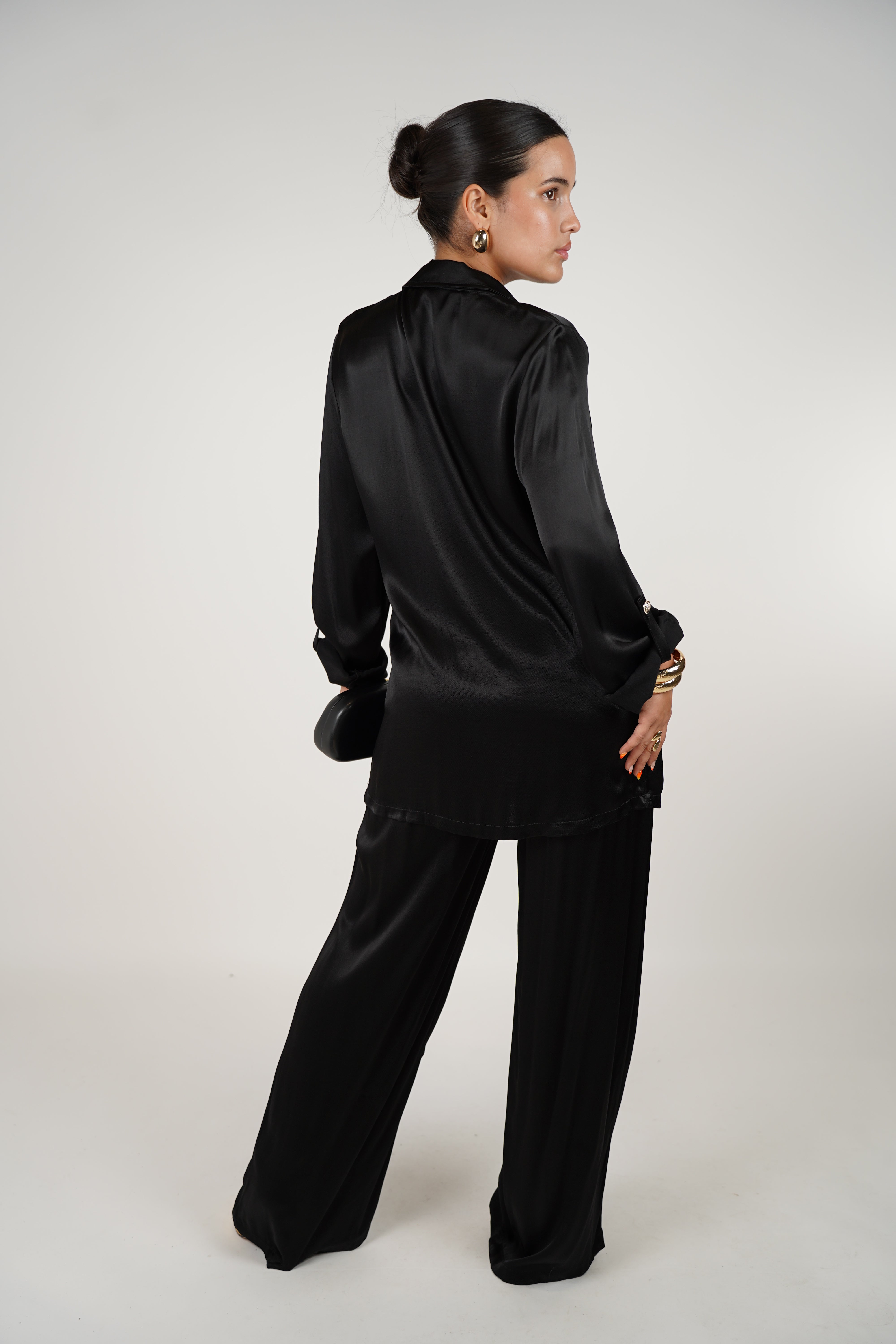 Analieah Set – Effortless Satin Luxe in Pearl