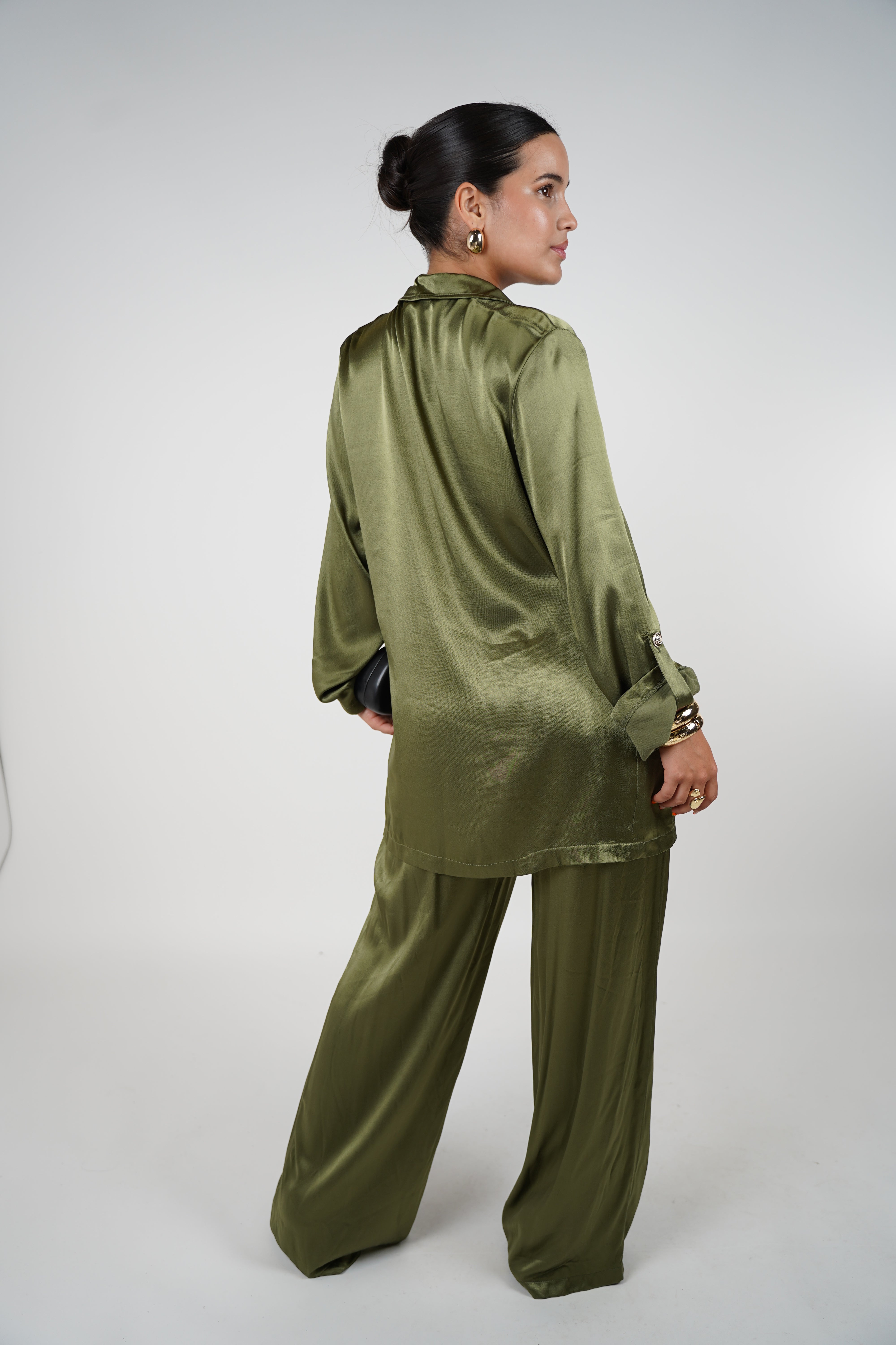 Analieah Set – Effortless Satin Luxe in Pearl