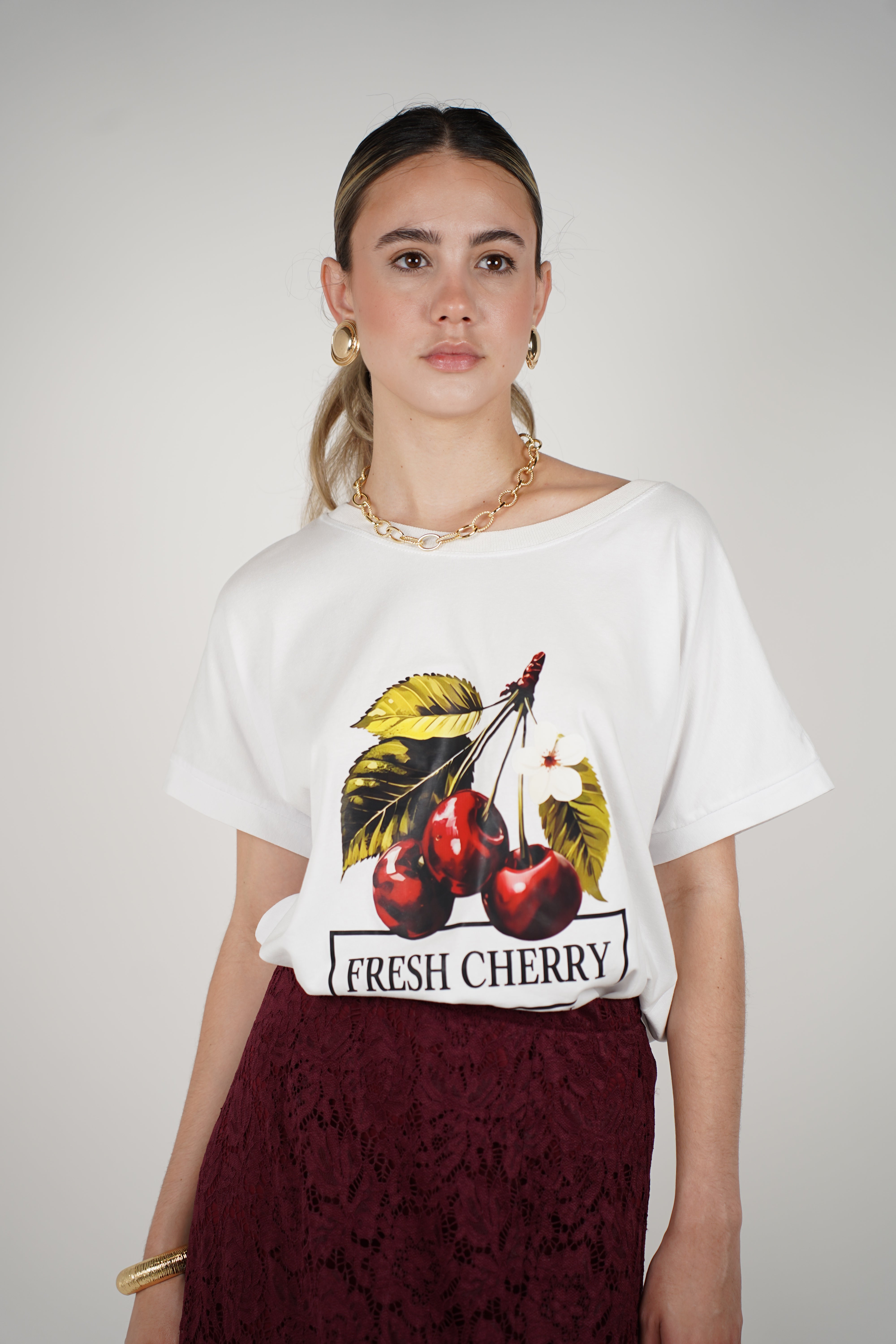 Yeva Lace Skirt – Sheer Elegance