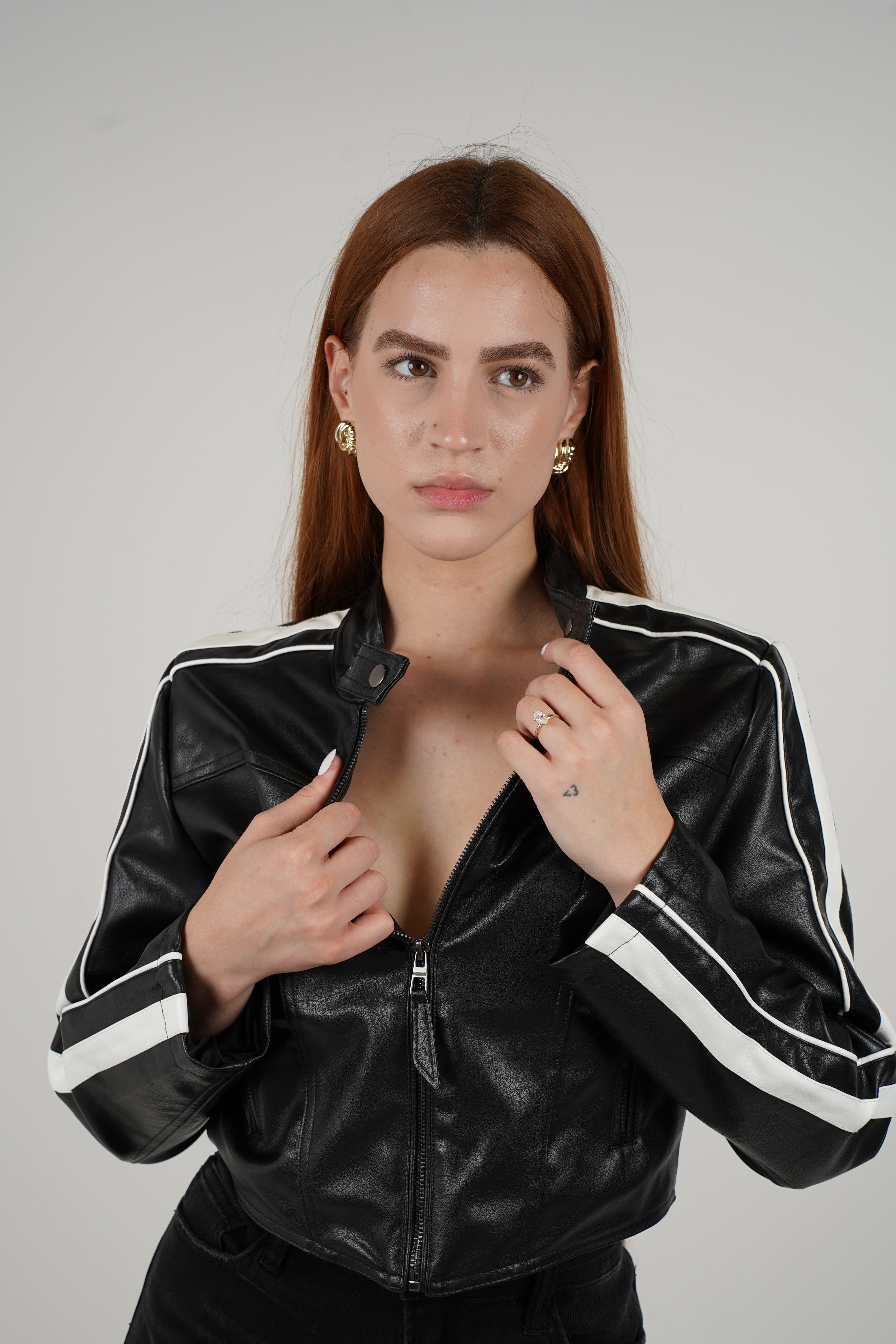 Motor Jacket – Sleek Black with White Stripe Edge