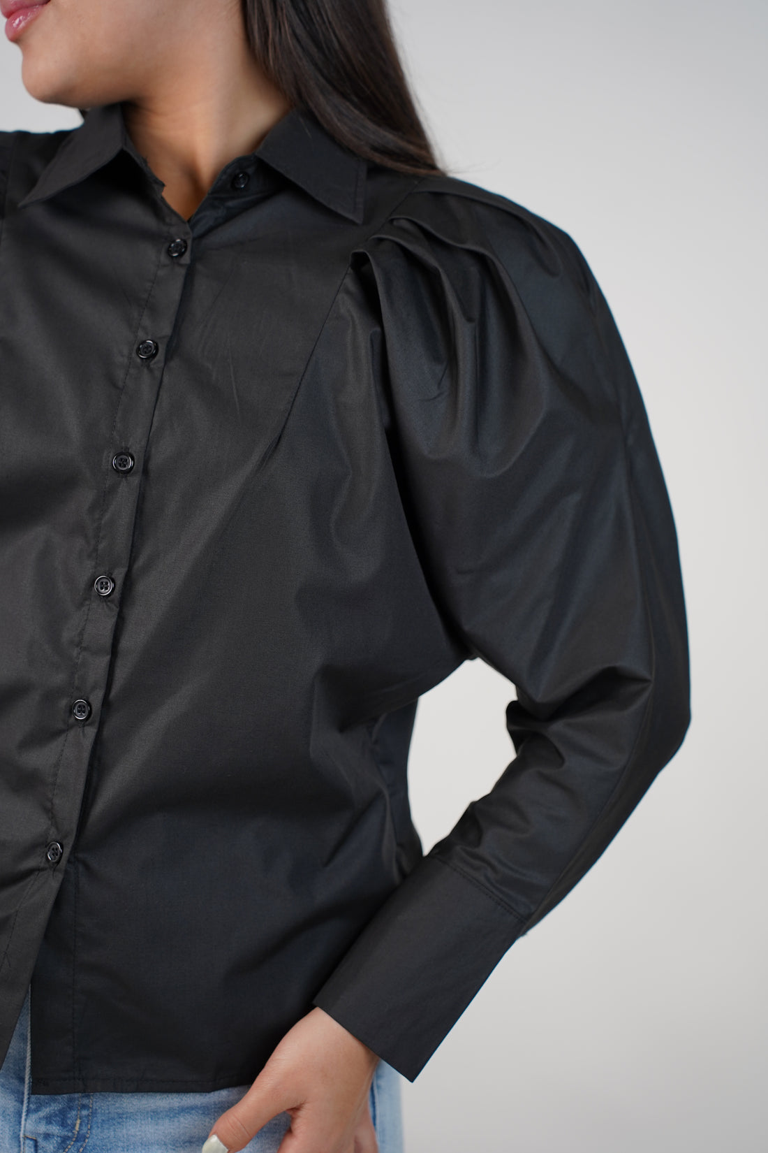 Rinna Button Down – Puff Shoulder Blue Blouse