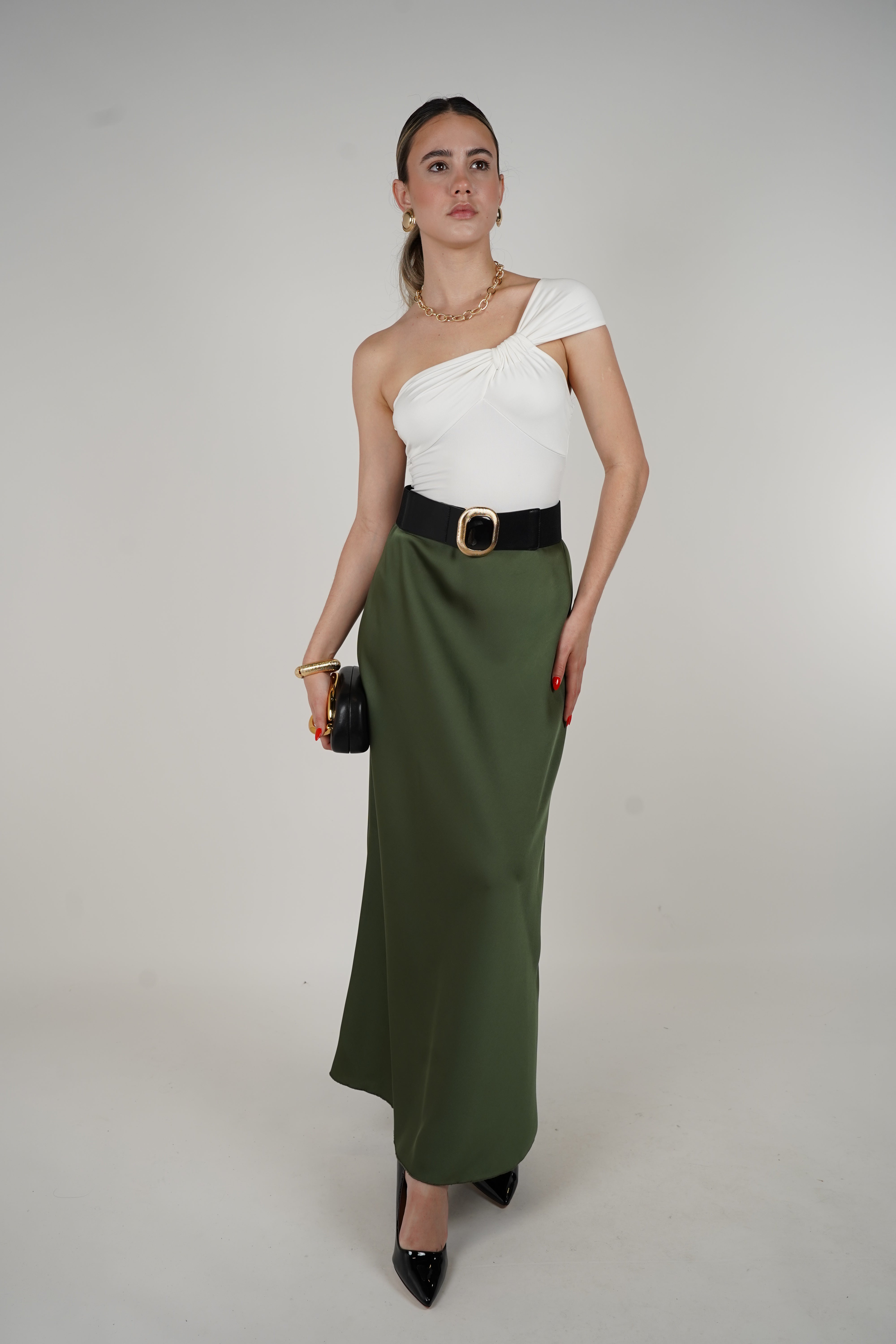Alicia Skirt – Sleek Maxi Elegance