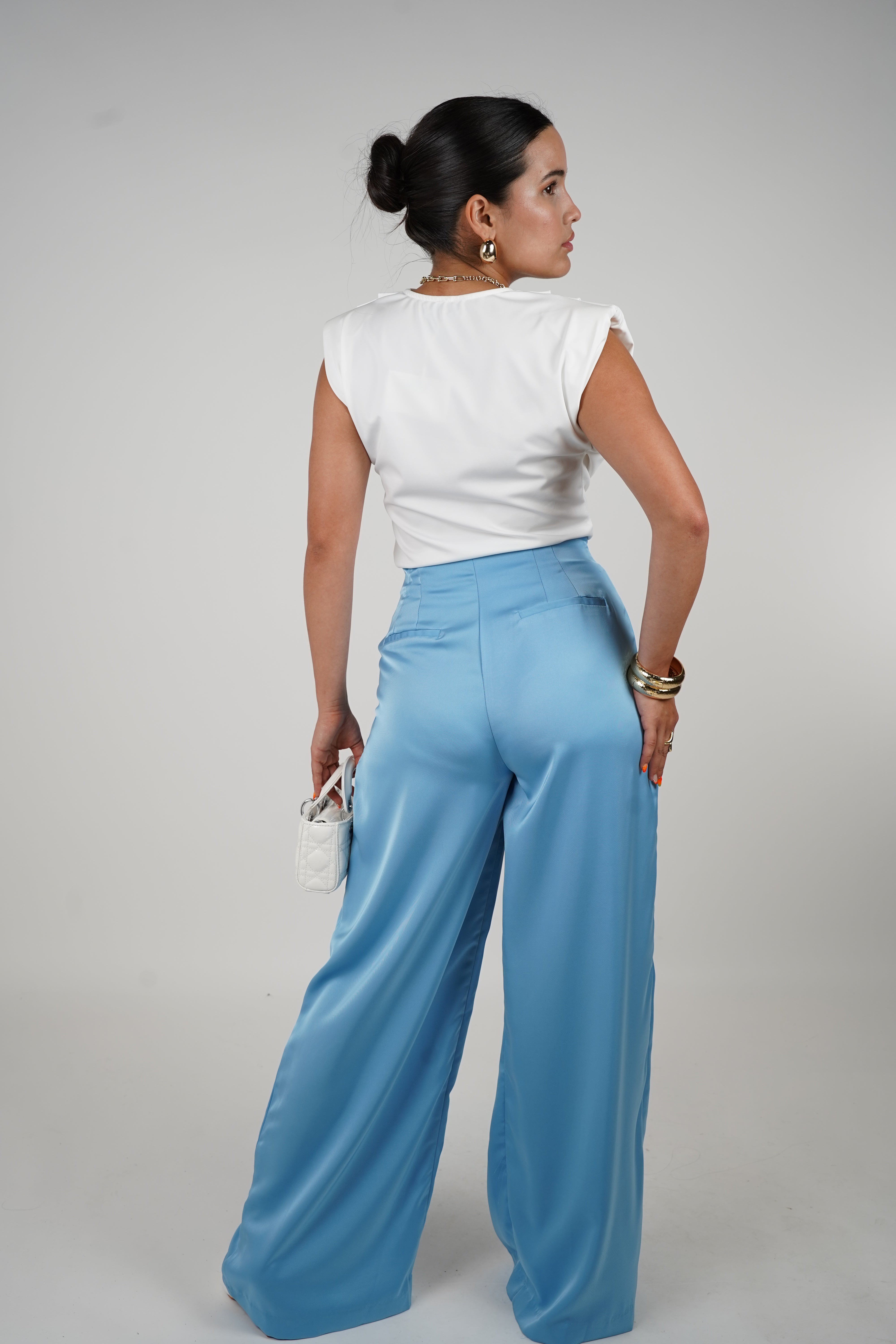 Shofie High-Waisted Wide-Leg Trousers – Statement Style with Tailored Elegance