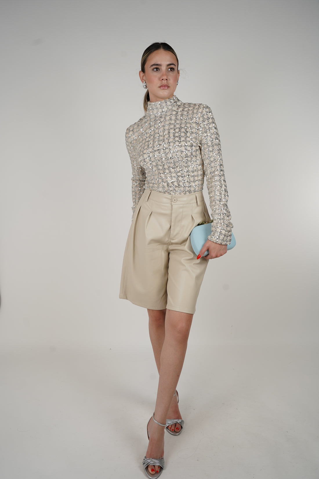 Becca Bermuda – Tailored Edge Meets Modern Ease
