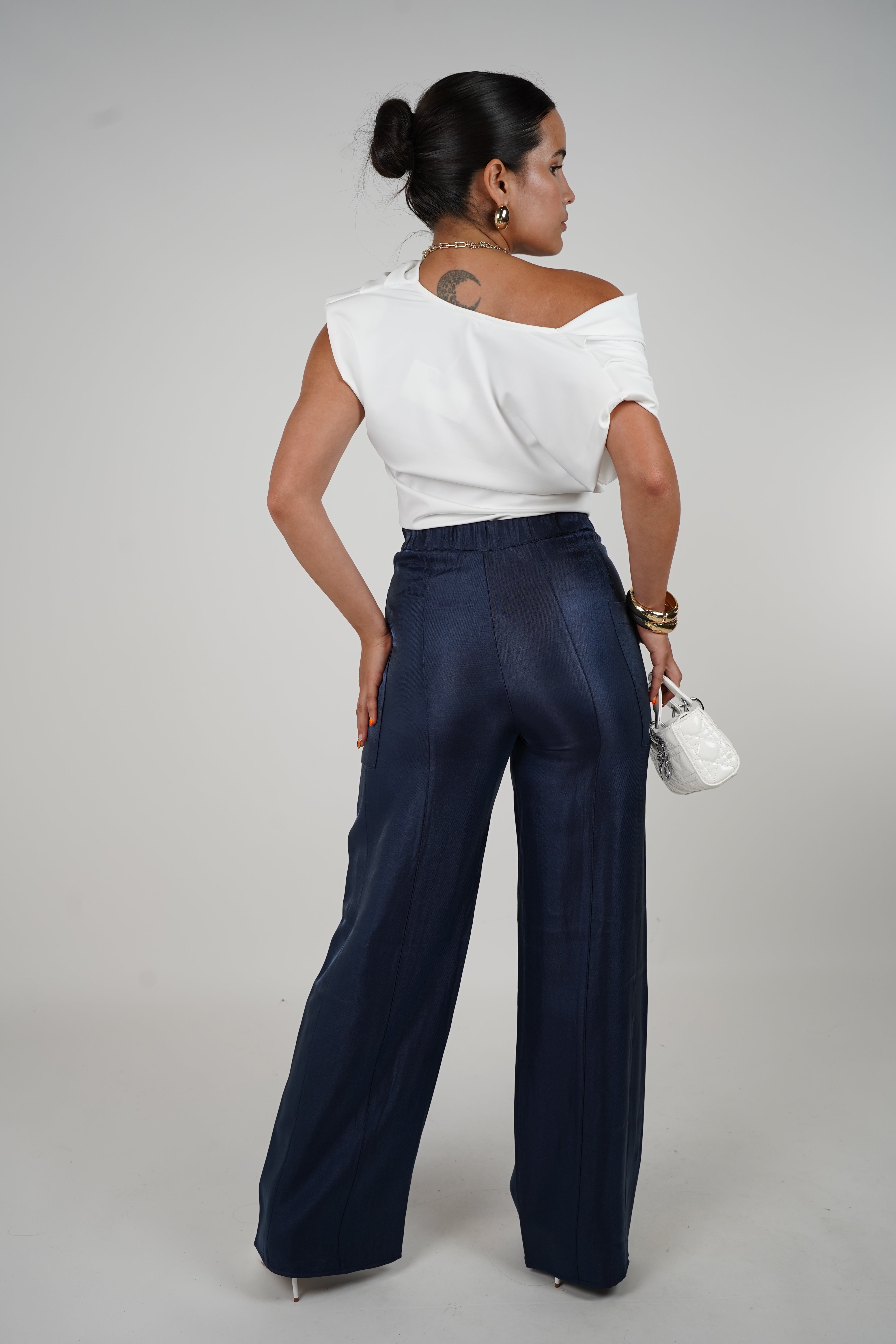 Luzma Pants – Deep Navy Wide-Leg Statement Trousers