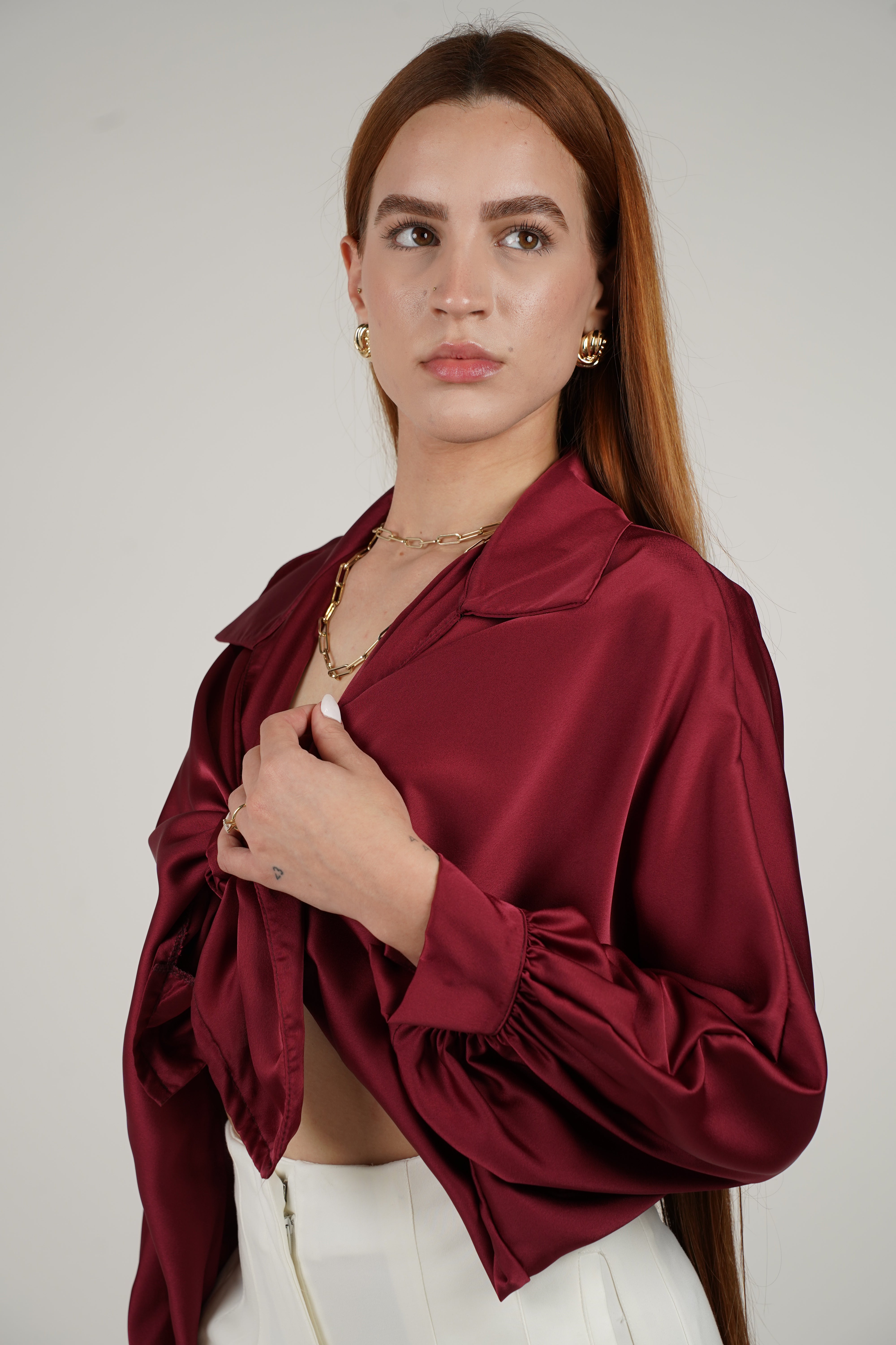 Agatha Silk Blouse – Elegant Shine, Effortless Style