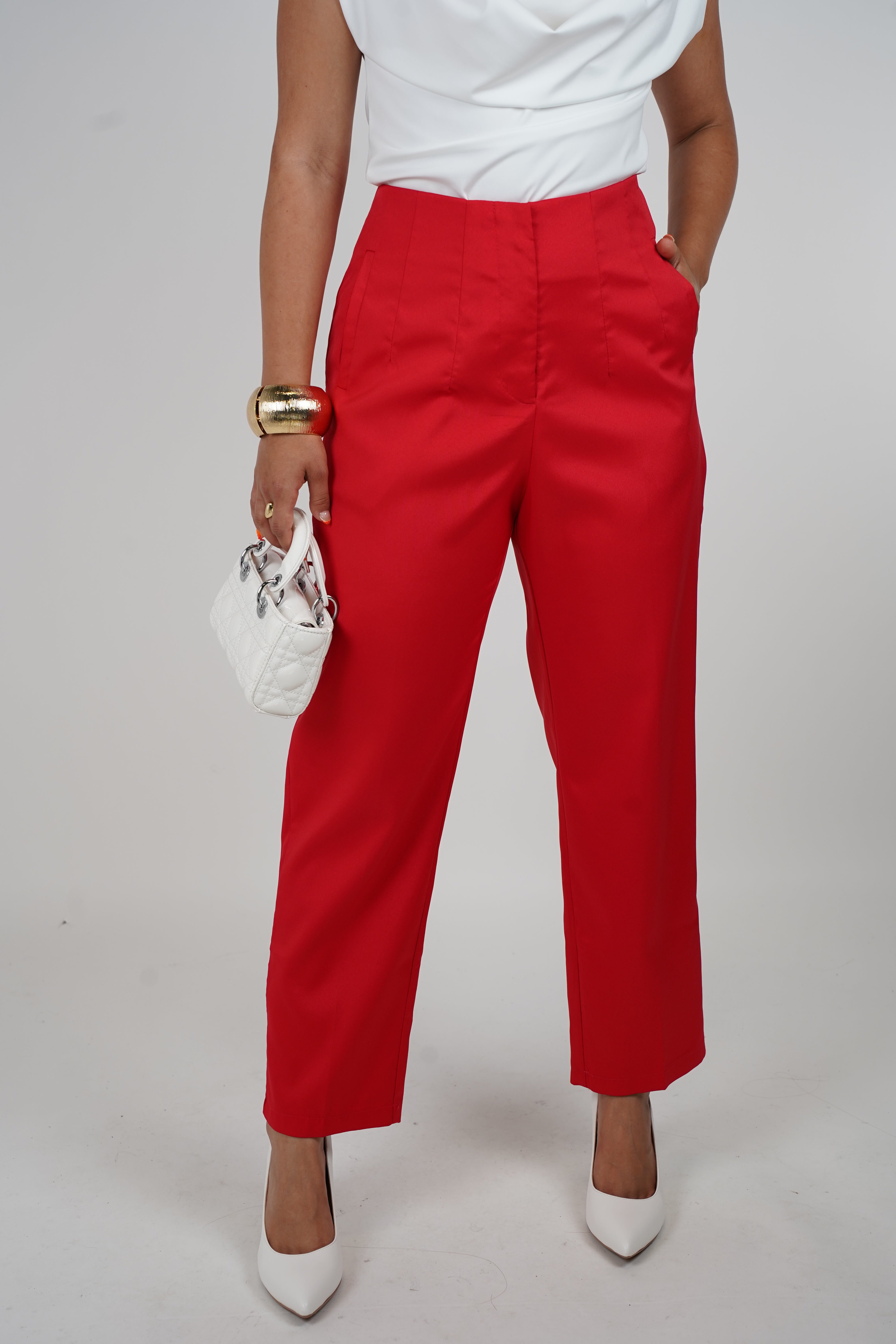 Maria Pants – Bold Elegance in Classic Red