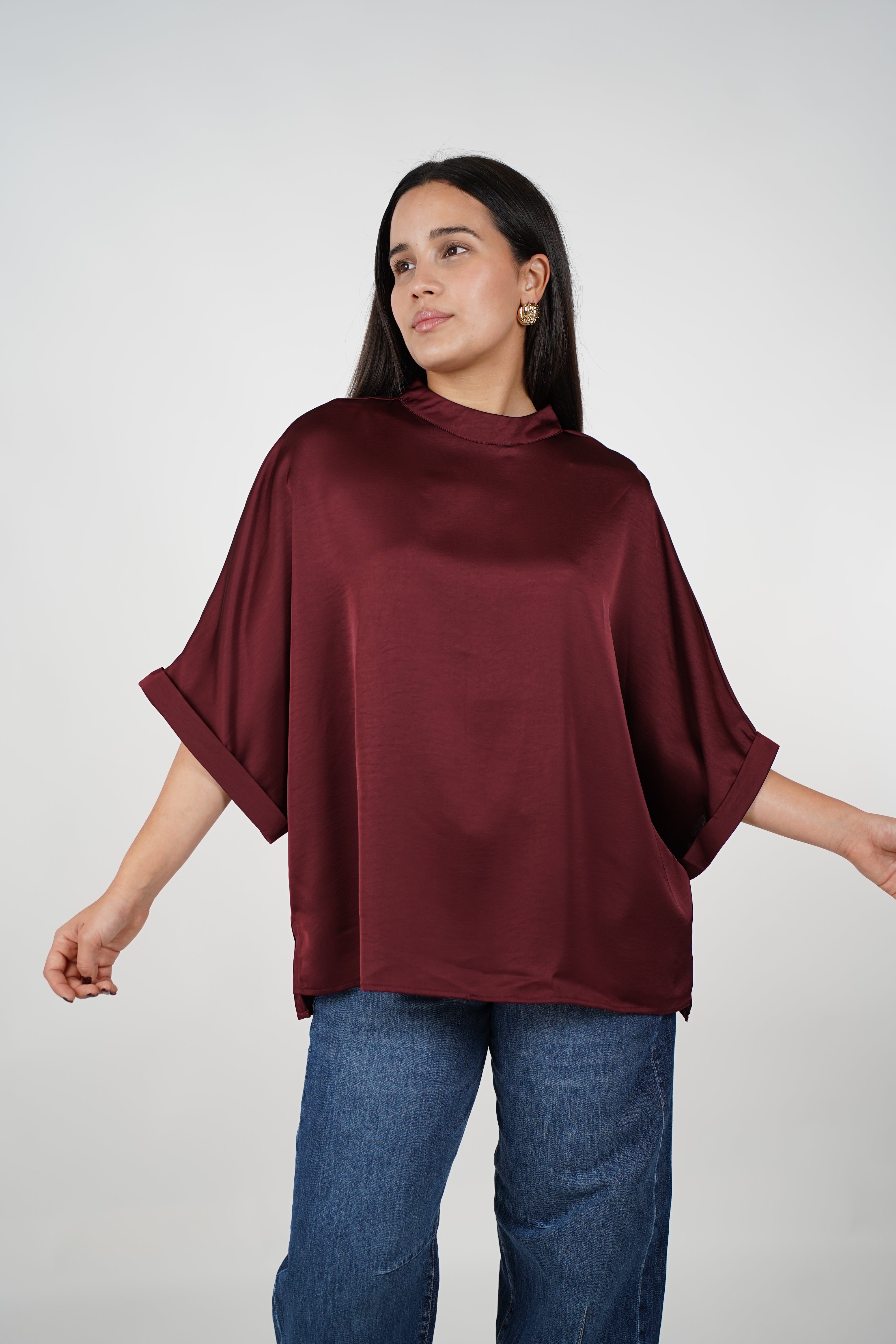 Vexira Oversized Blouse – Effortless Elegance in Luxe Black Satin
