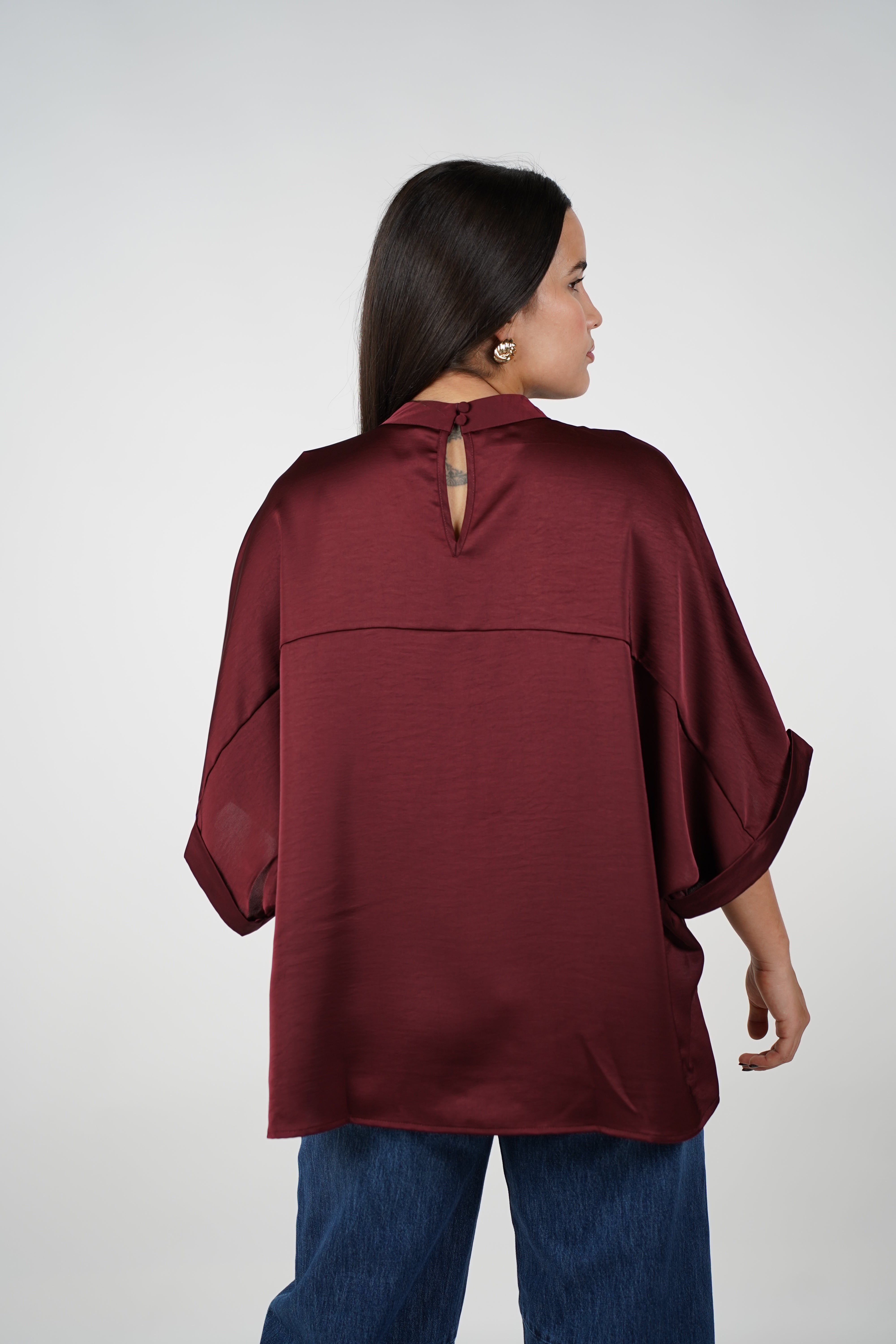 Vexira Oversized Blouse – Effortless Elegance in Luxe Black Satin