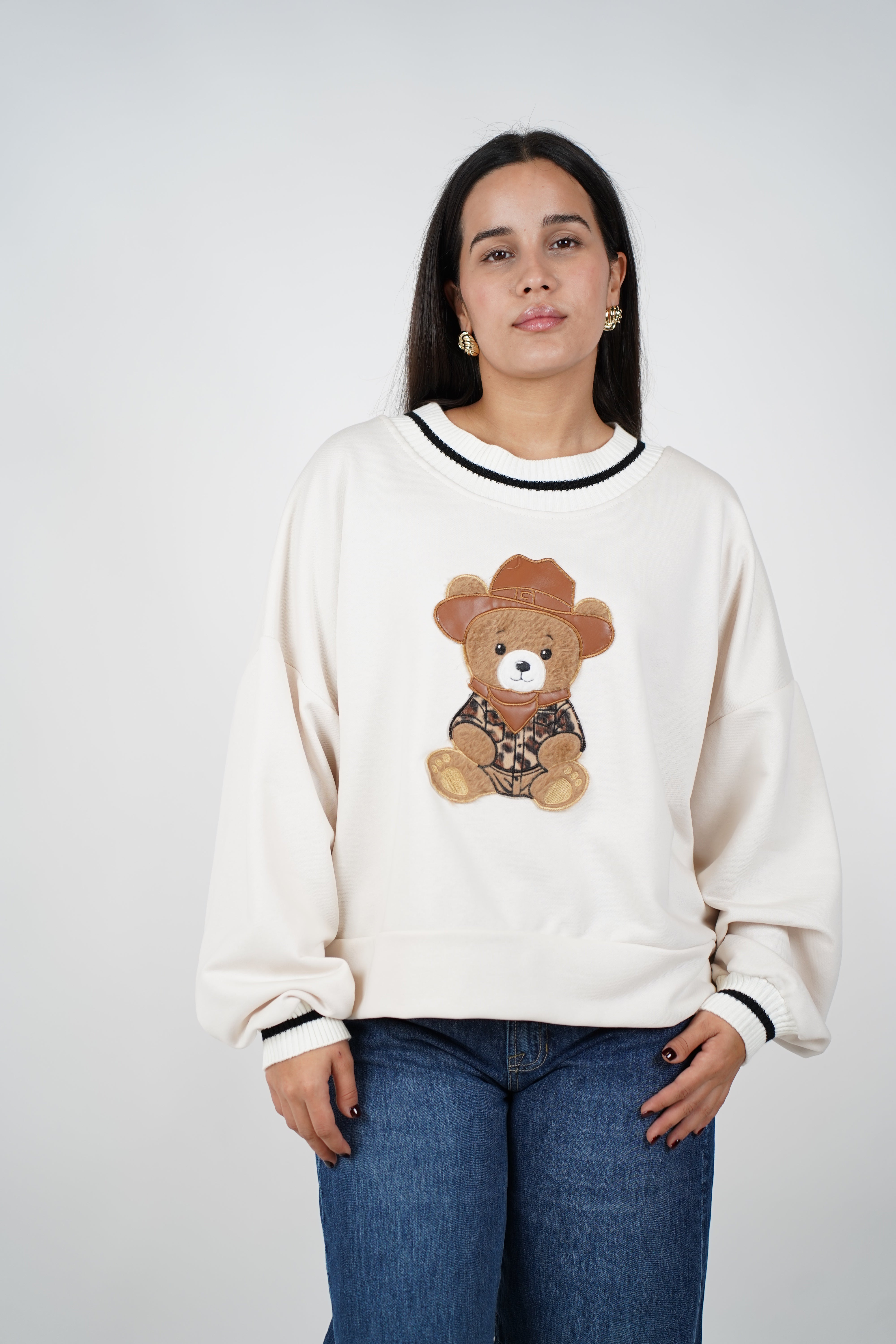 Pavia Bear Sweater – Cozy Meets Cute