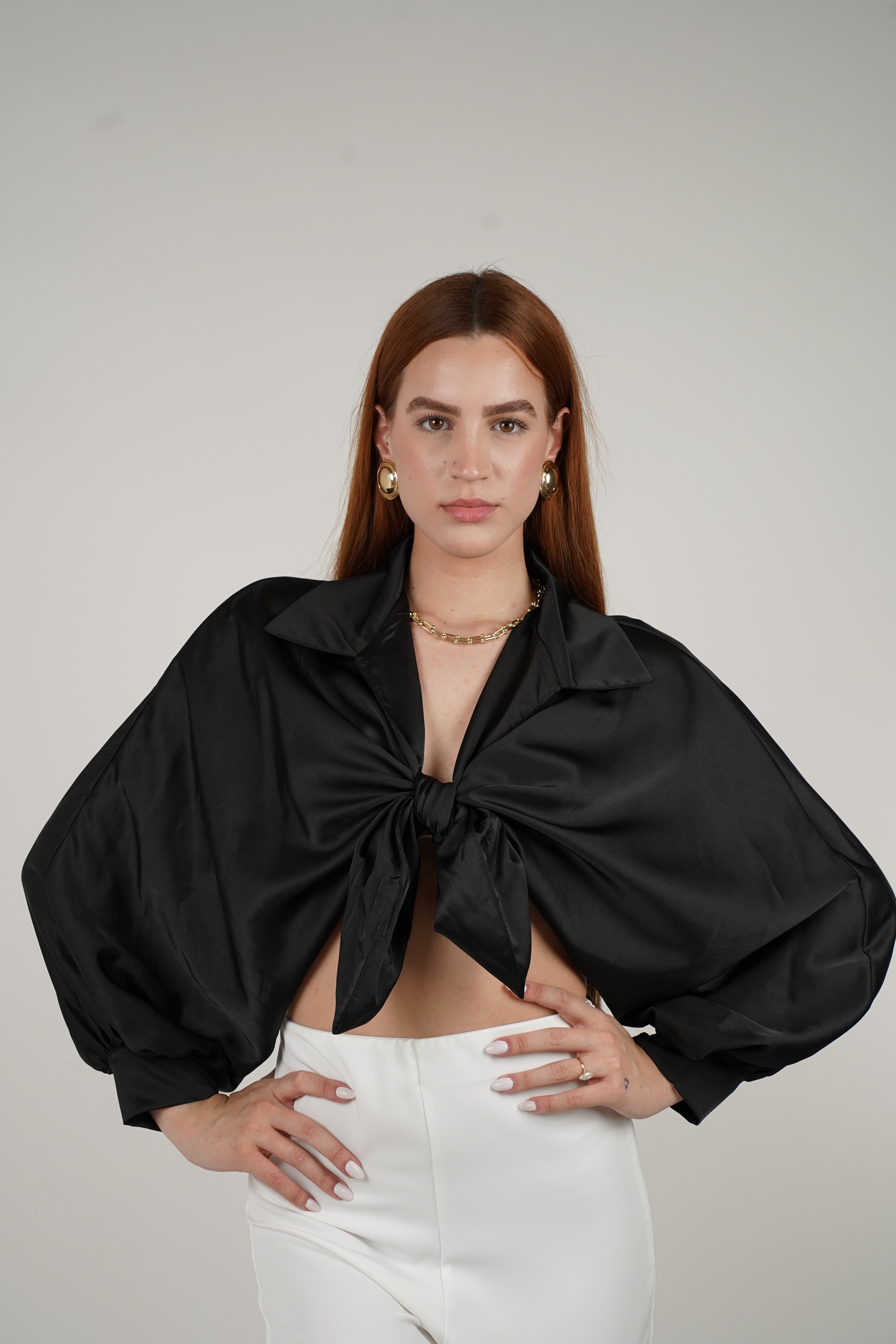 Agatha Silk Blouse – Elegant Shine, Effortless Style
