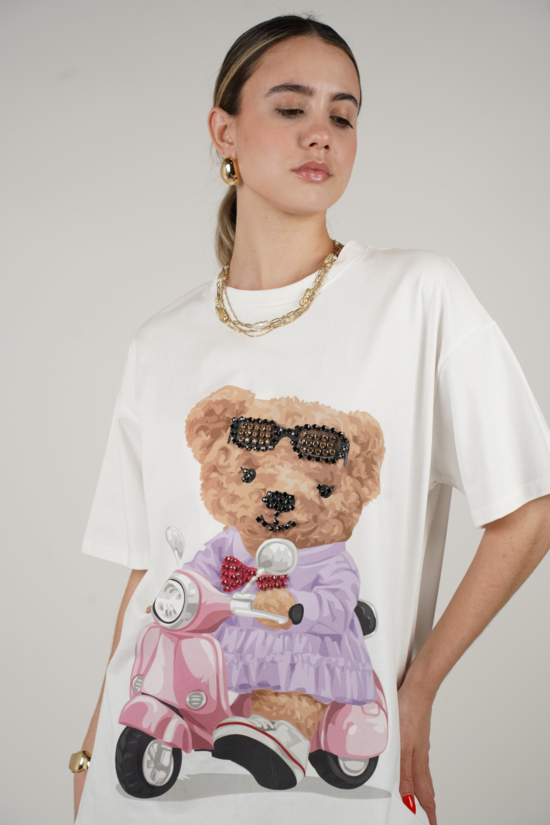 Xani Bear Top – Playful Graphic Tee with Sparkling Detail