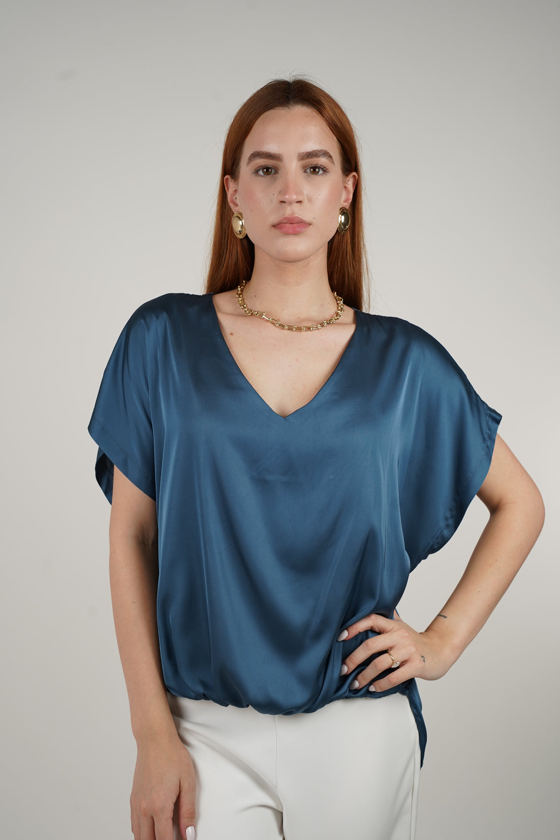 Juanita Silk Blouse – Effortless Elegance for Any Day