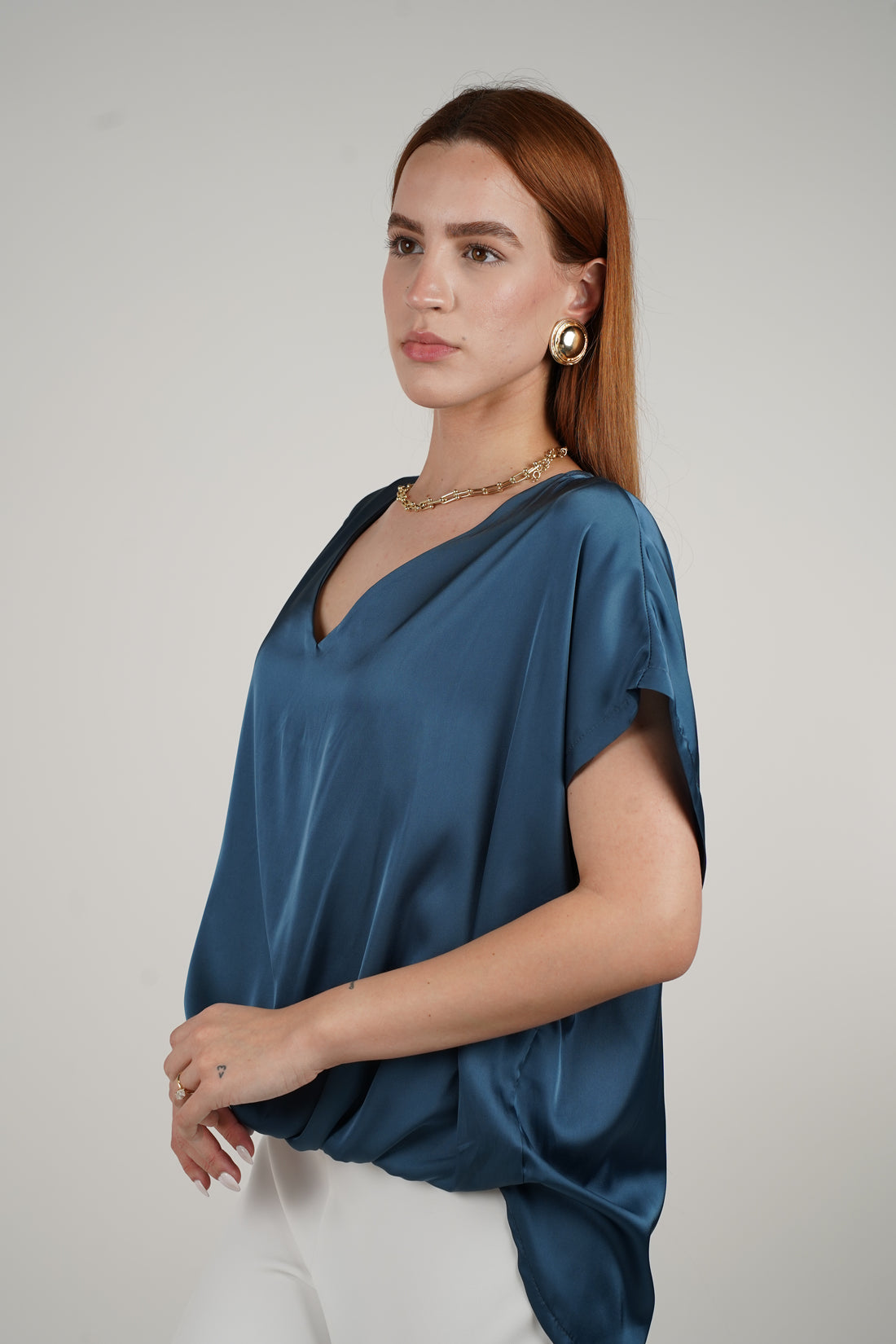 Juanita Silk Blouse – Effortless Elegance for Any Day