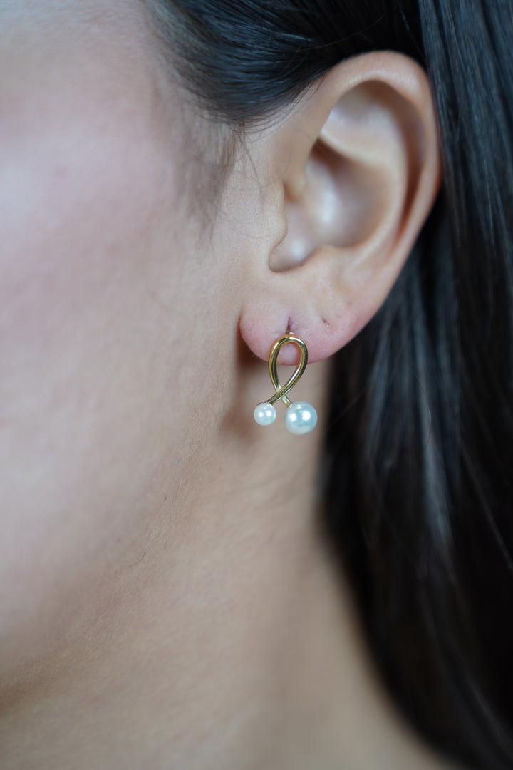 Deyla Dainty Pearl Earrings – Elegant Double Drop Accent