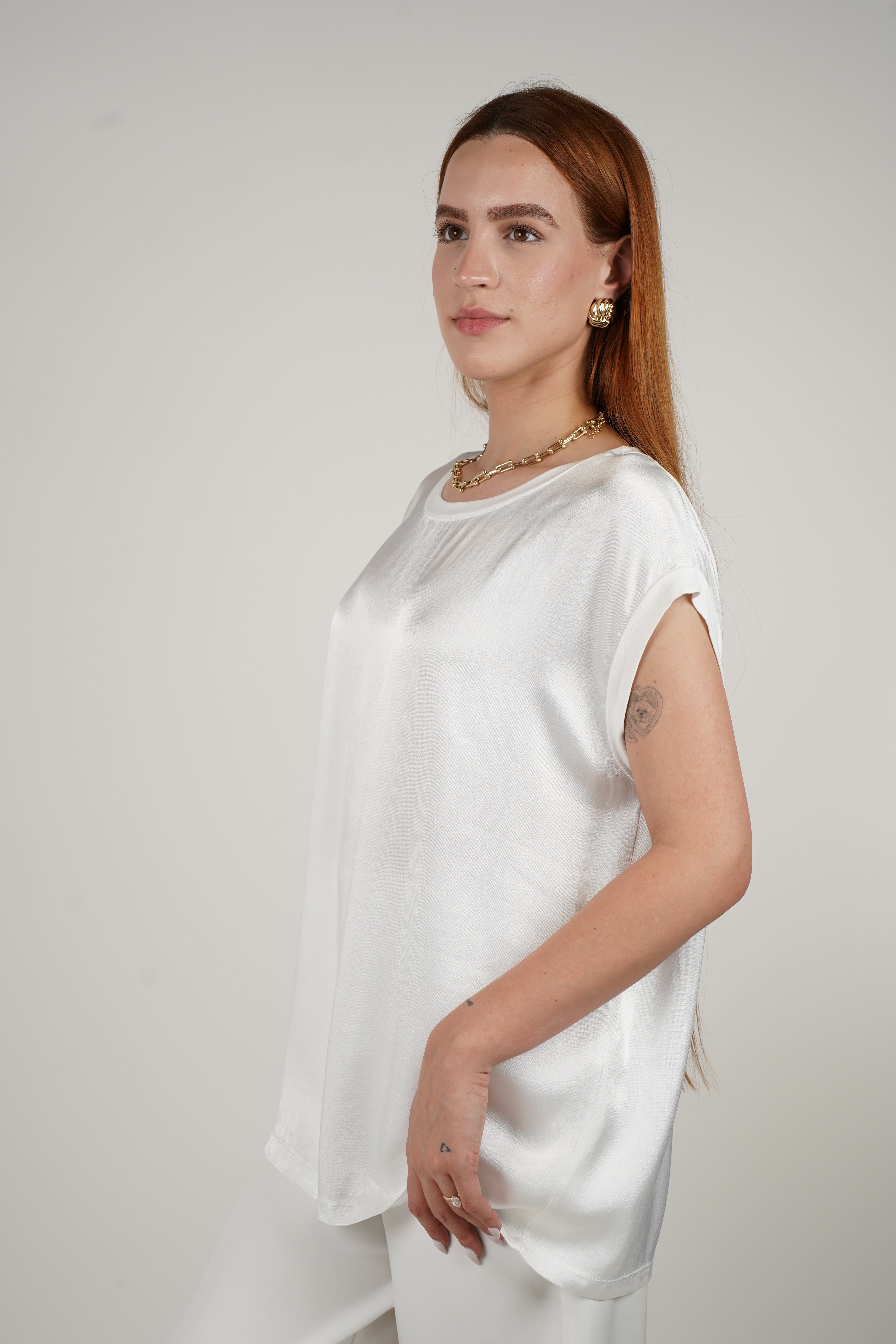 Daniela Top – Effortless Elegance in a Flowy Fit