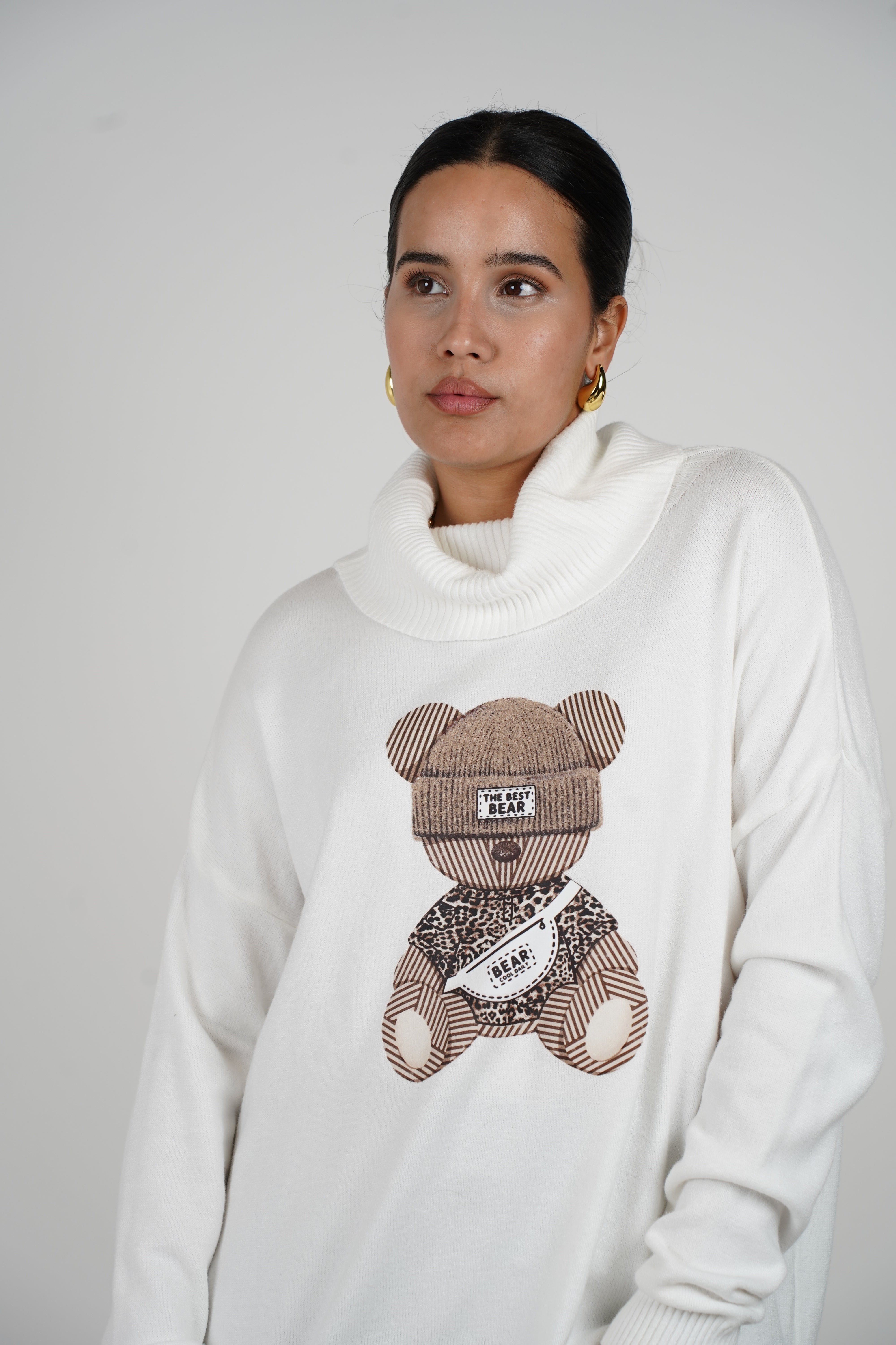Odette Sweater – Cozy Charm with a Playful Twist