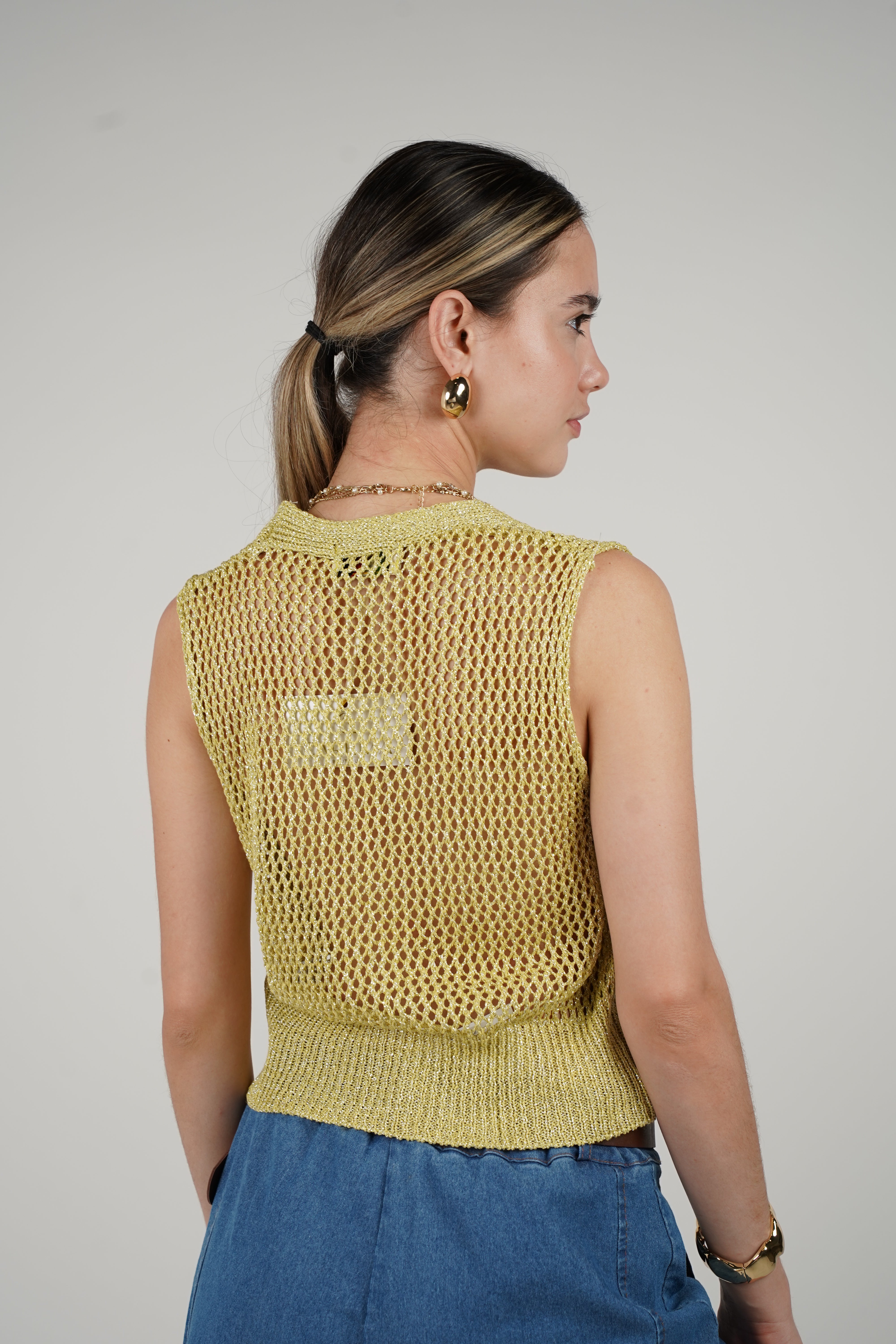 Lurex Vest Metallic Knit Vest – Open Weave Sleeveless Button-Down