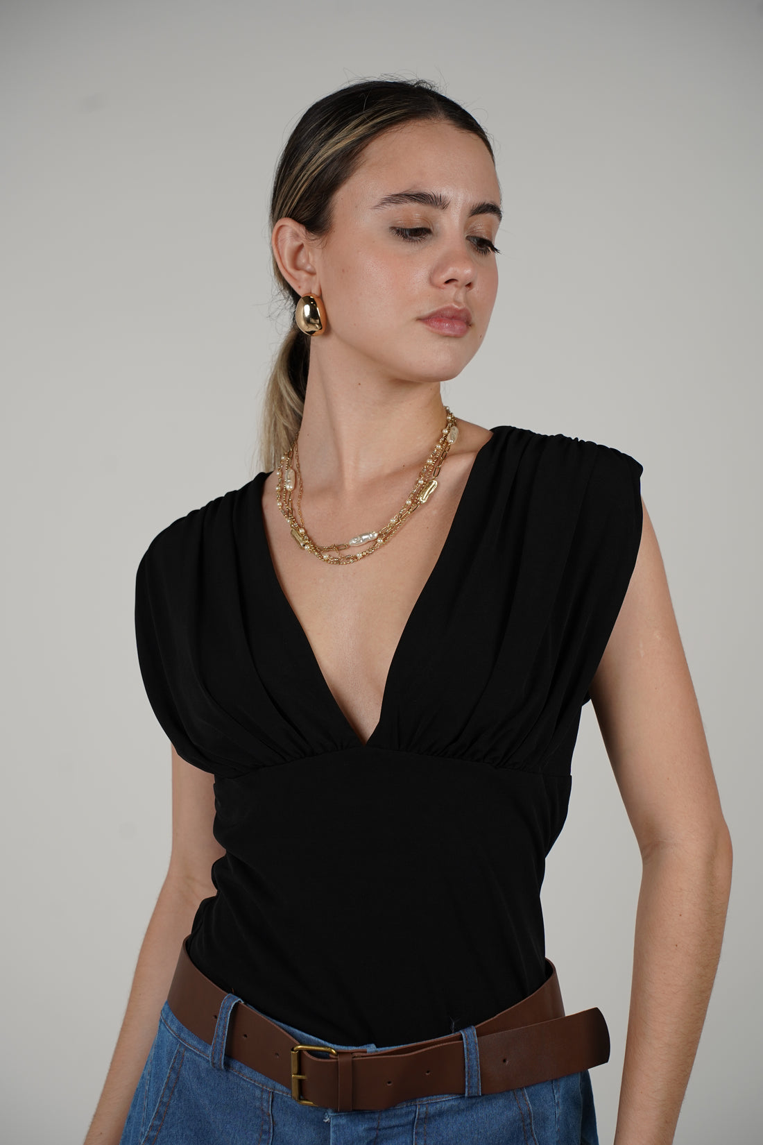 V Neck Bodysuit – Sleek, Sculpted & Timeless