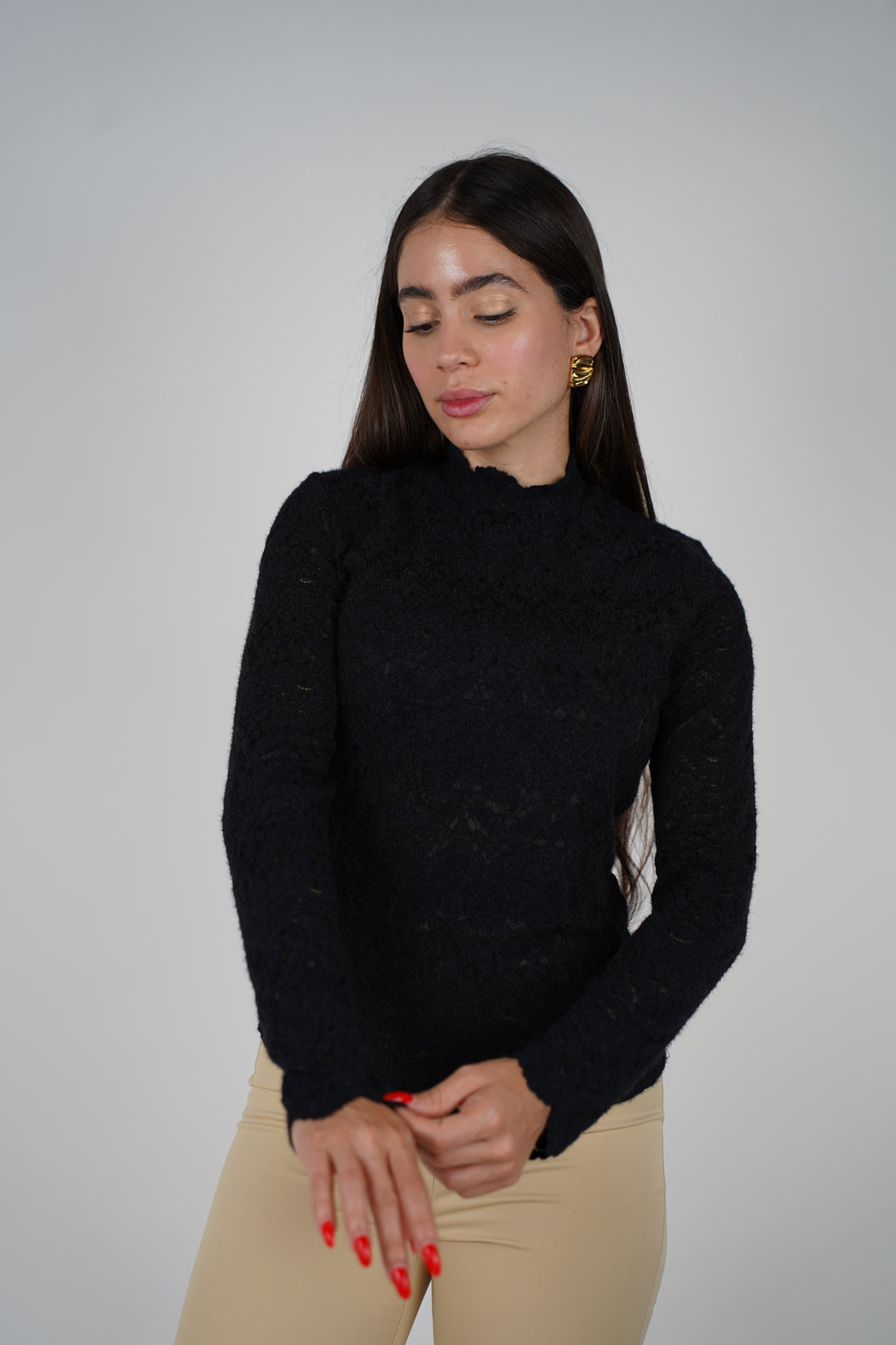 Ariela Lace Top – Elegant Sheer Detail with a Romantic Fit