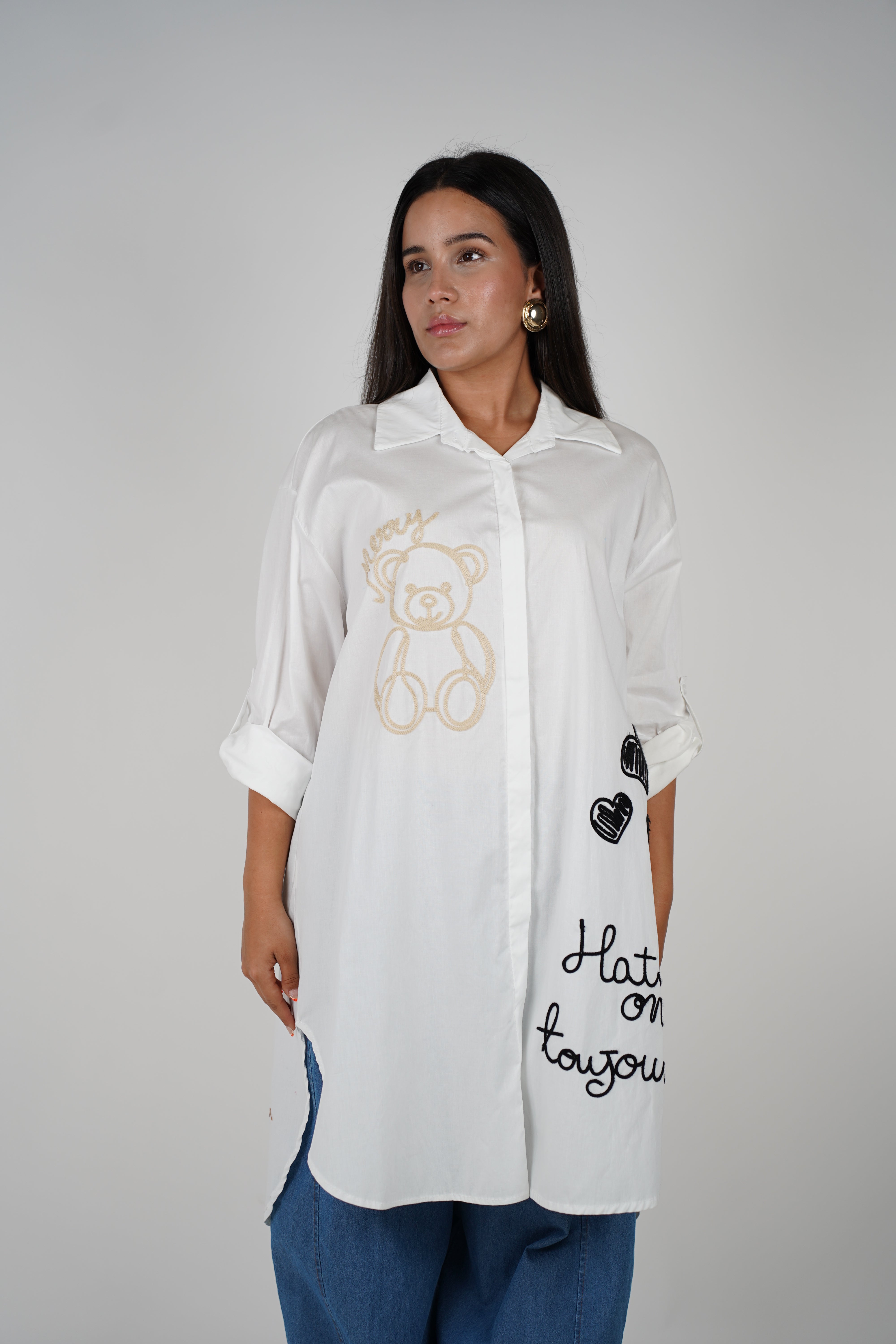 Daylin Oso Button Down – Playful Charm with an Oversized Fit