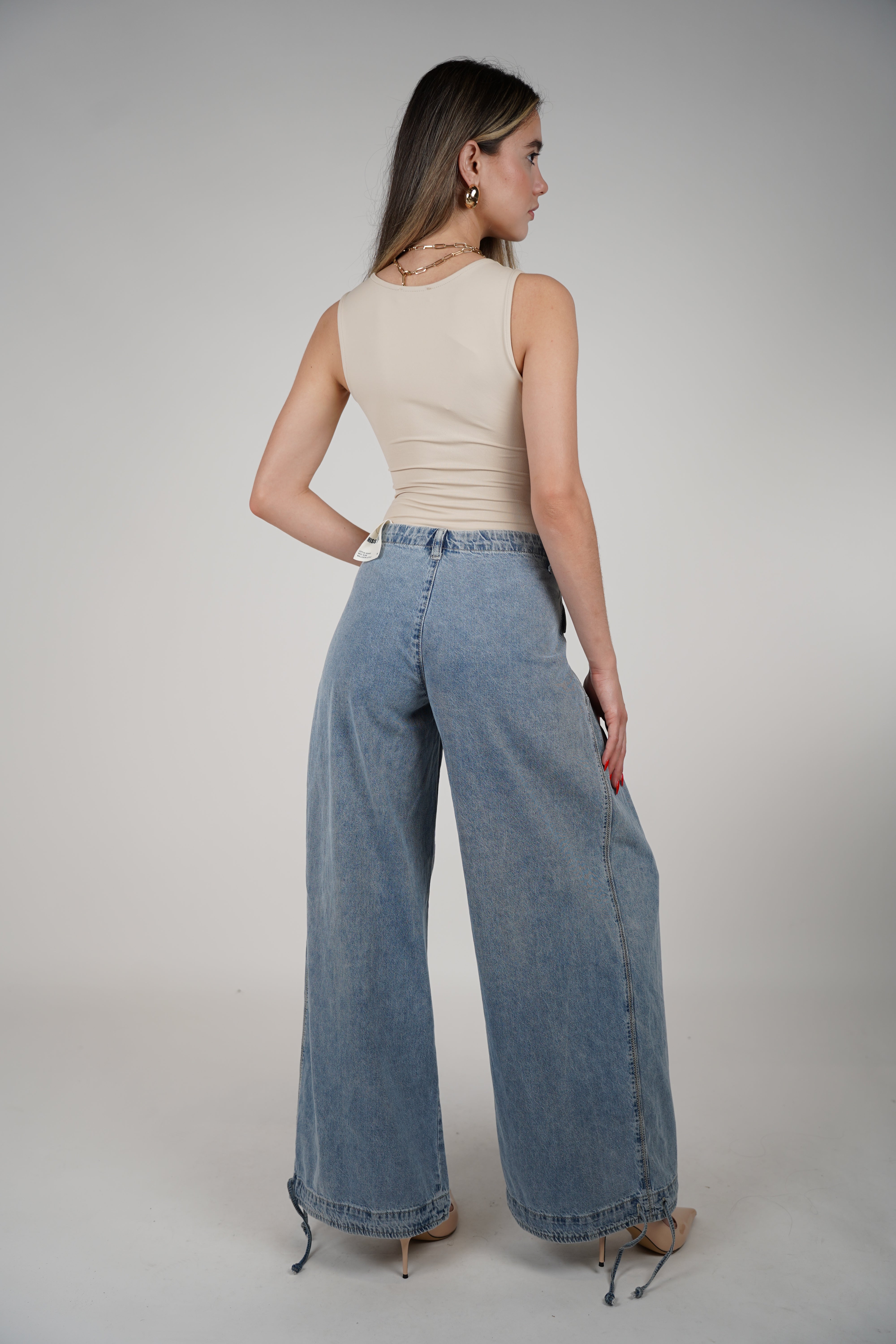 Mora Wideleg Jeans – Statement Denim with a Unique Twist