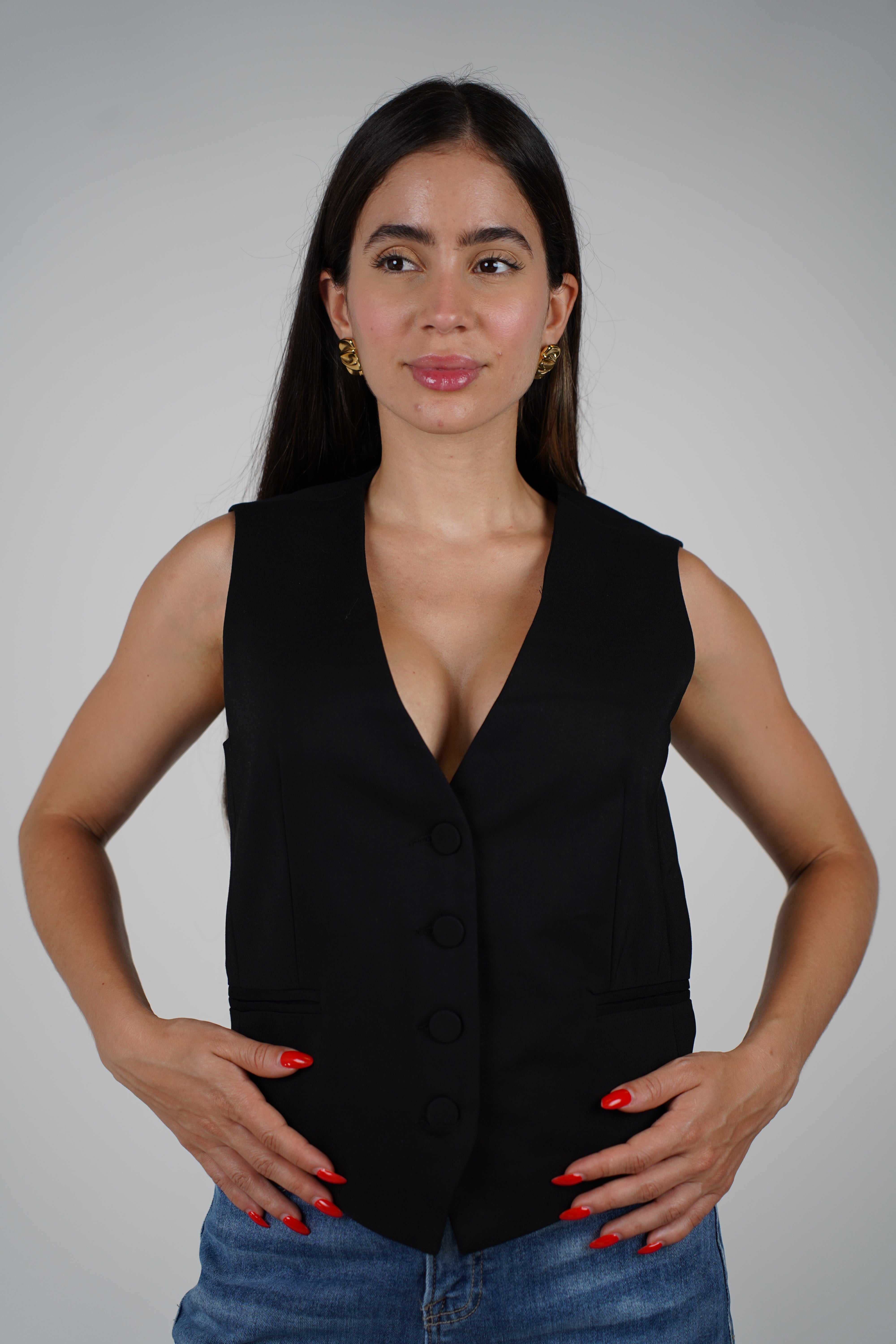 Valentina Black Tailored Vest – Classic Button-Up Waistcoat for Effortless Style