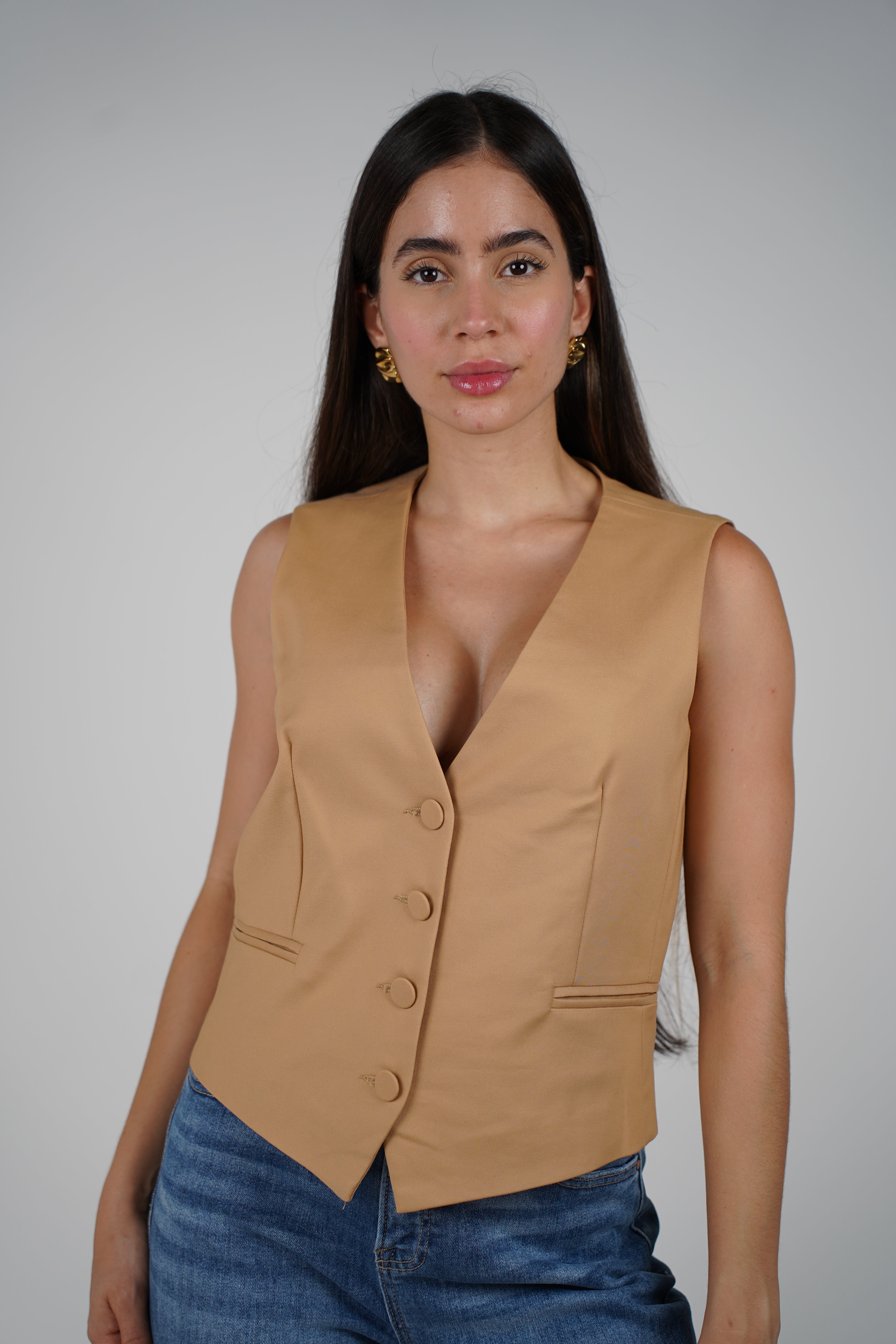 Valentina Black Tailored Vest – Classic Button-Up Waistcoat for Effortless Style