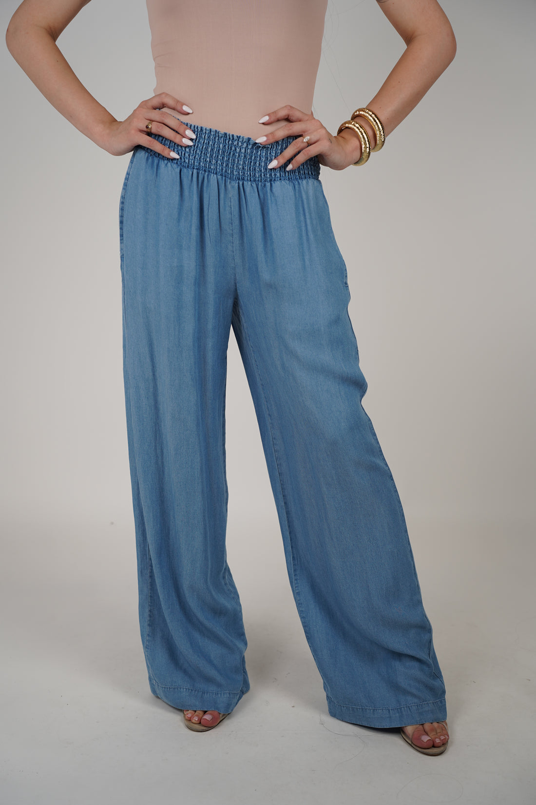 Love 3 Denim Pants – Effortless Style in Lightweight Wide-Leg Denim